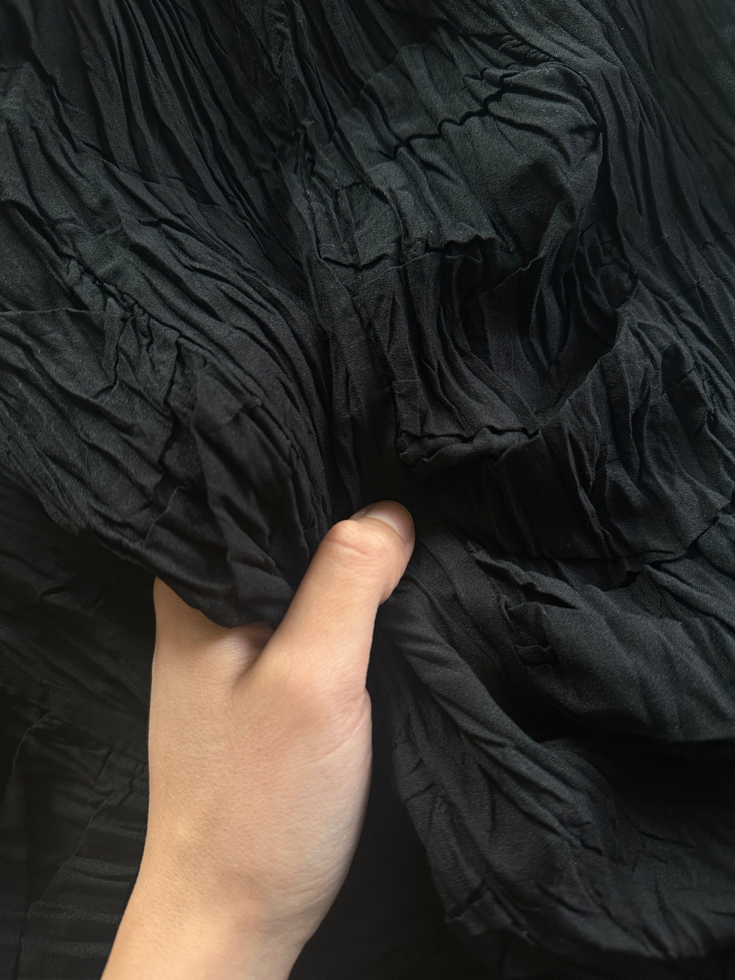 Black Crinkled Texture Dress