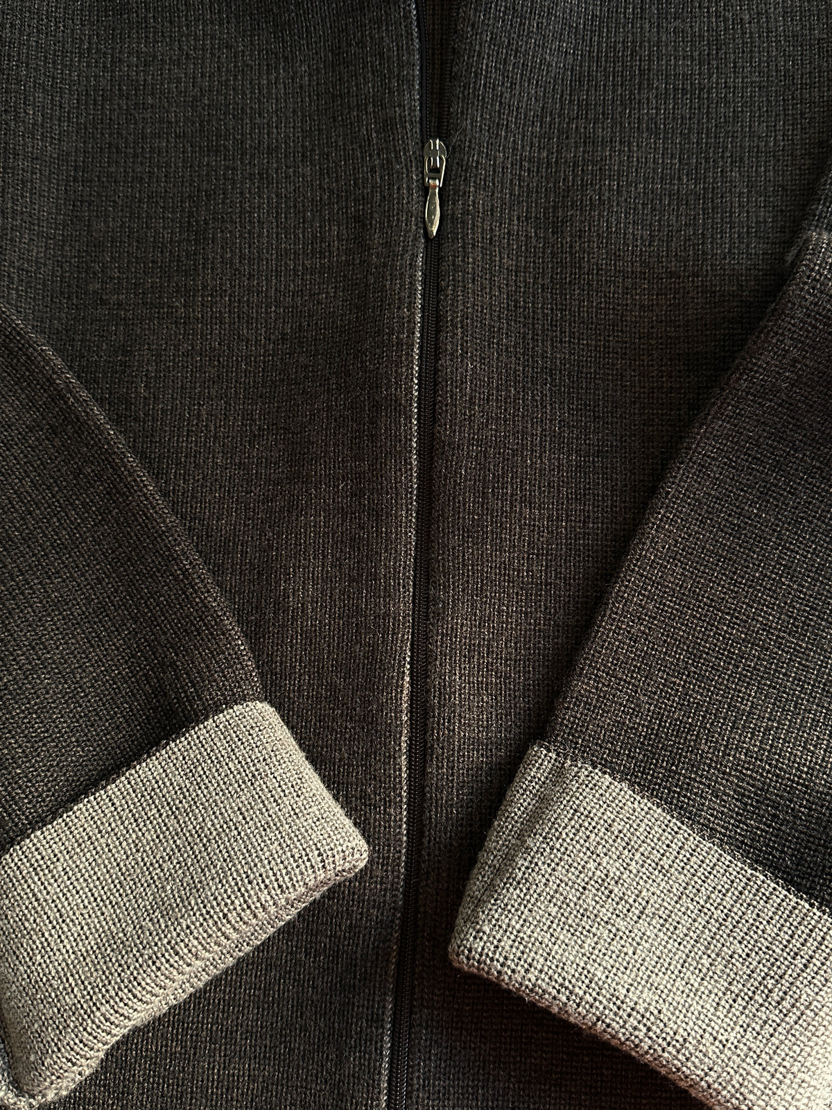Brown Zip-Up Knit Cardigan