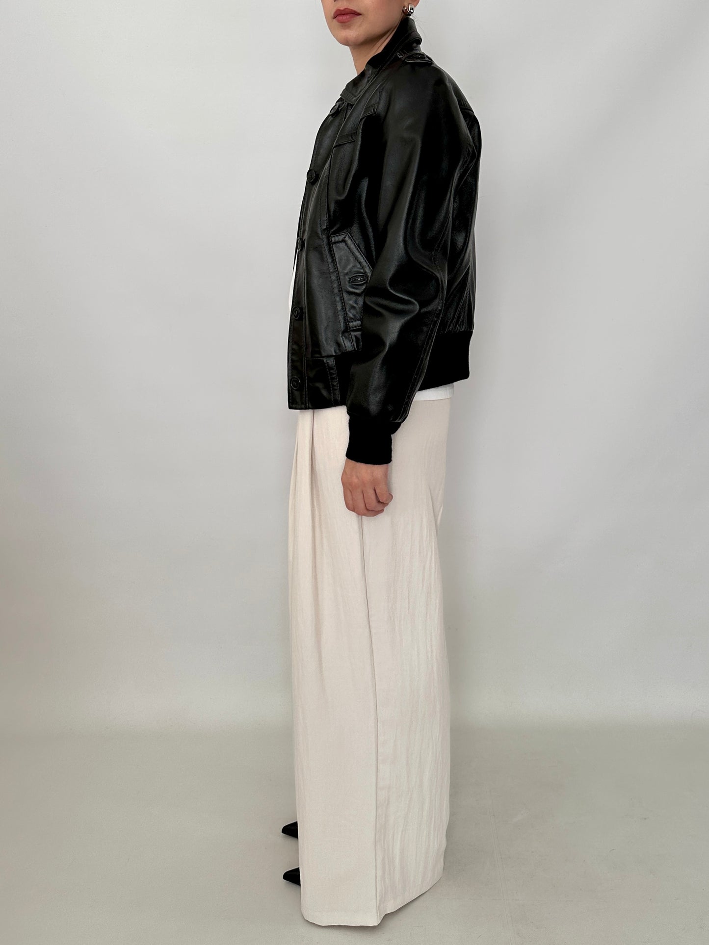 Slim fit bomber jacket in real leather