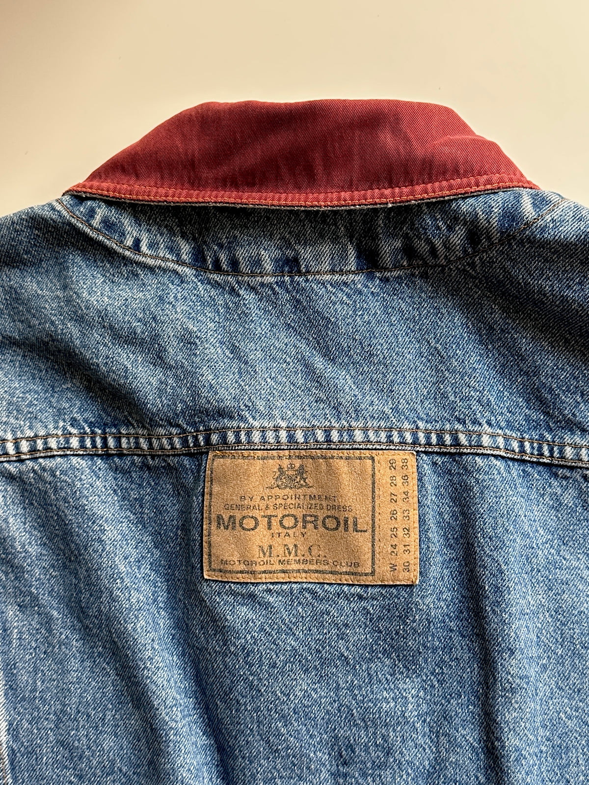Vintage Denim Trucker Jacket with Burgundy Collar