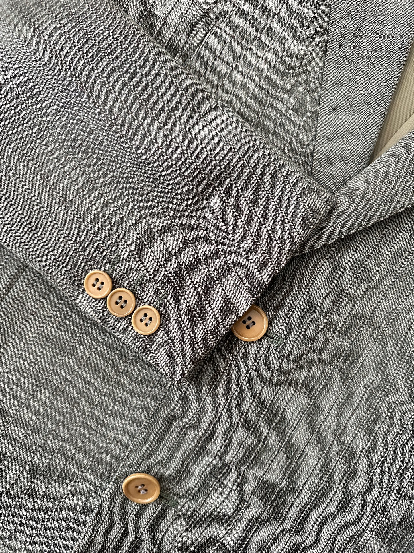 Lightweight wool blazer in greige