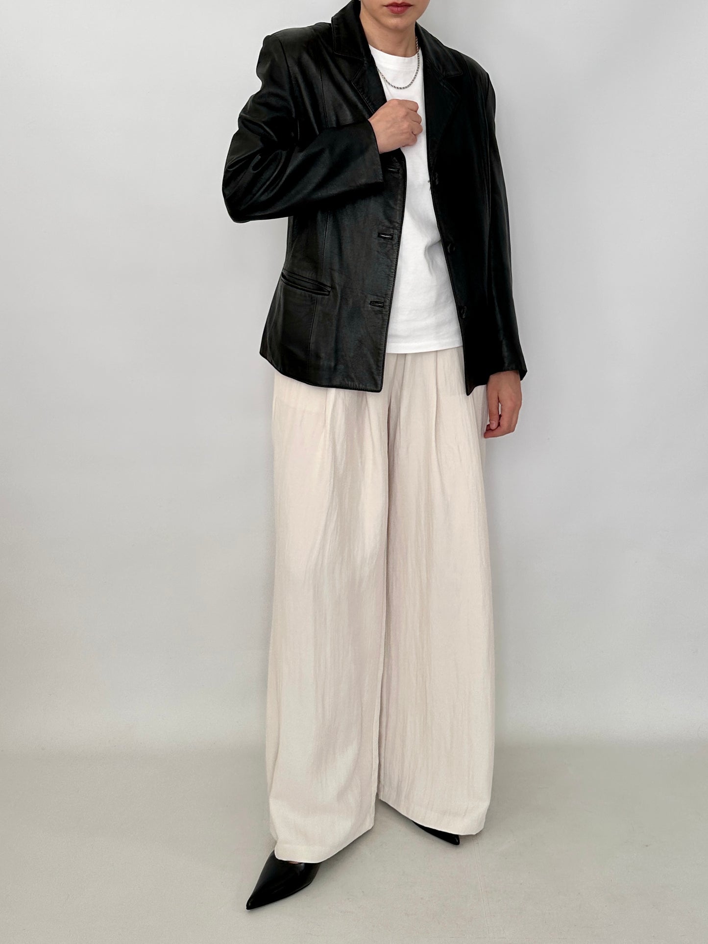 Slim fit lambskin blazer