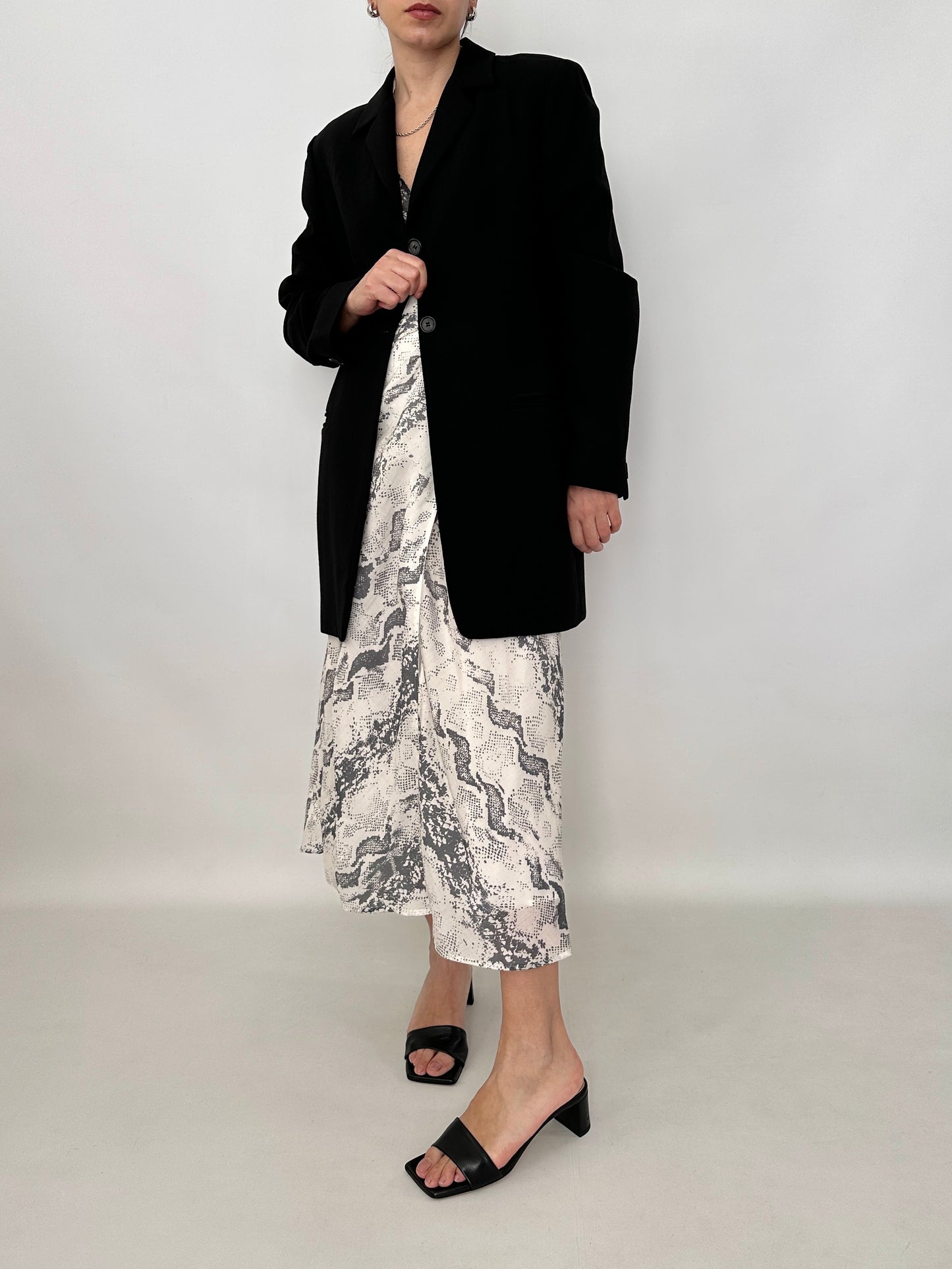 Marella long black blazer