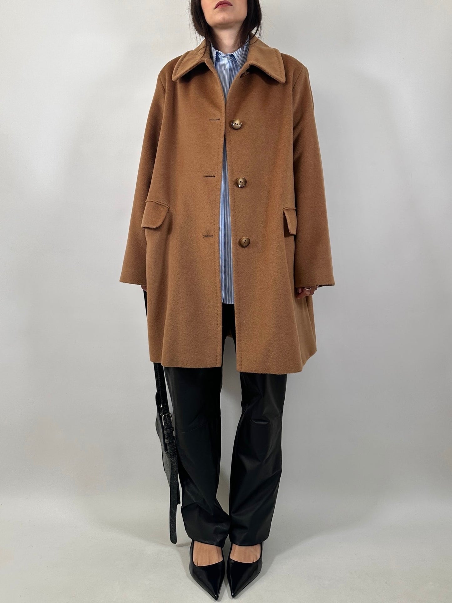 Mid-lenght Piacenza Wool Coat