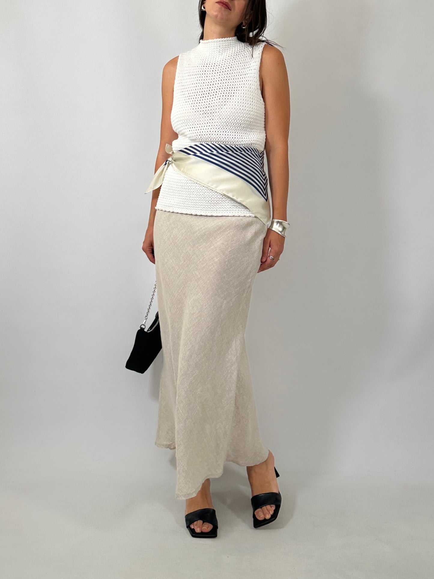 Linen Button-Detail Maxi Skirt