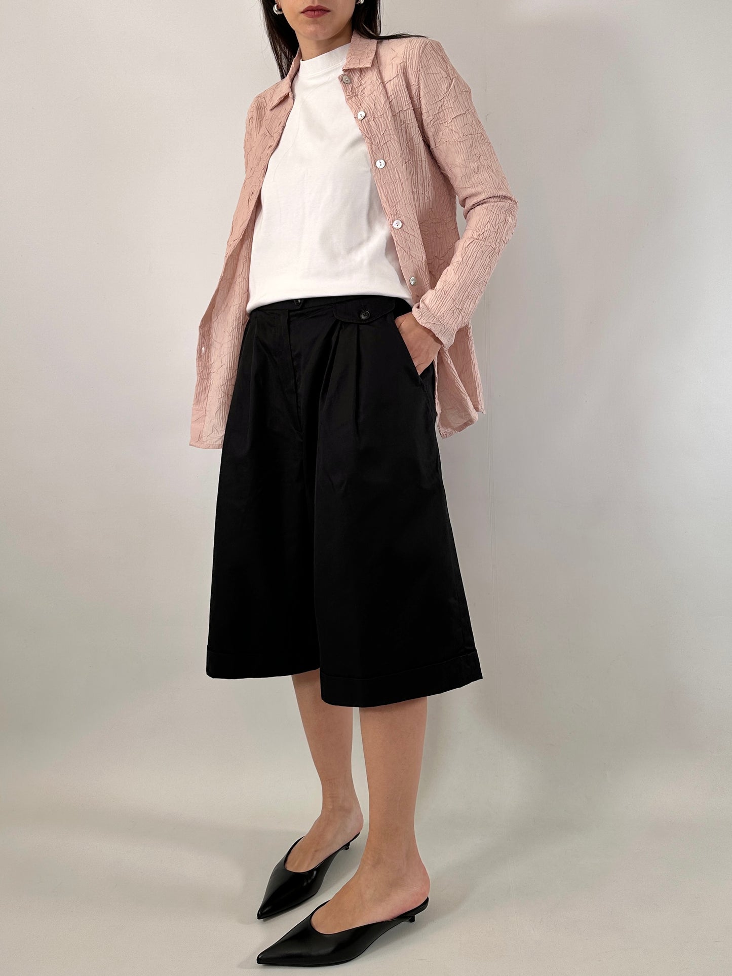 Wide leg bermuda shorts