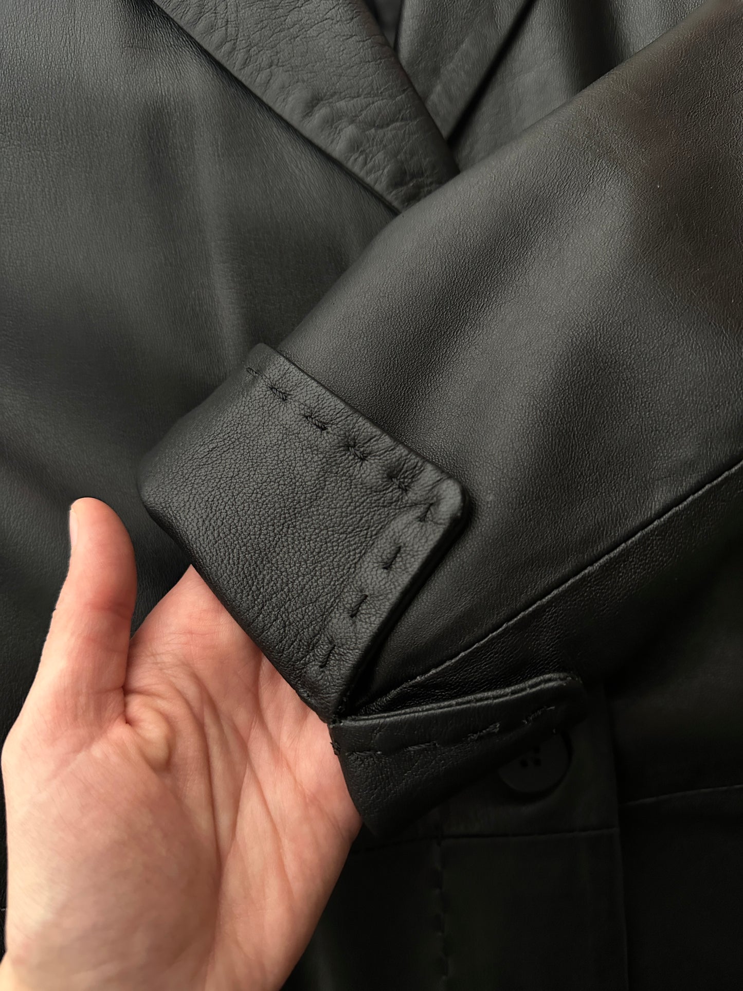 Extra-long nappa leather vintage trench coat