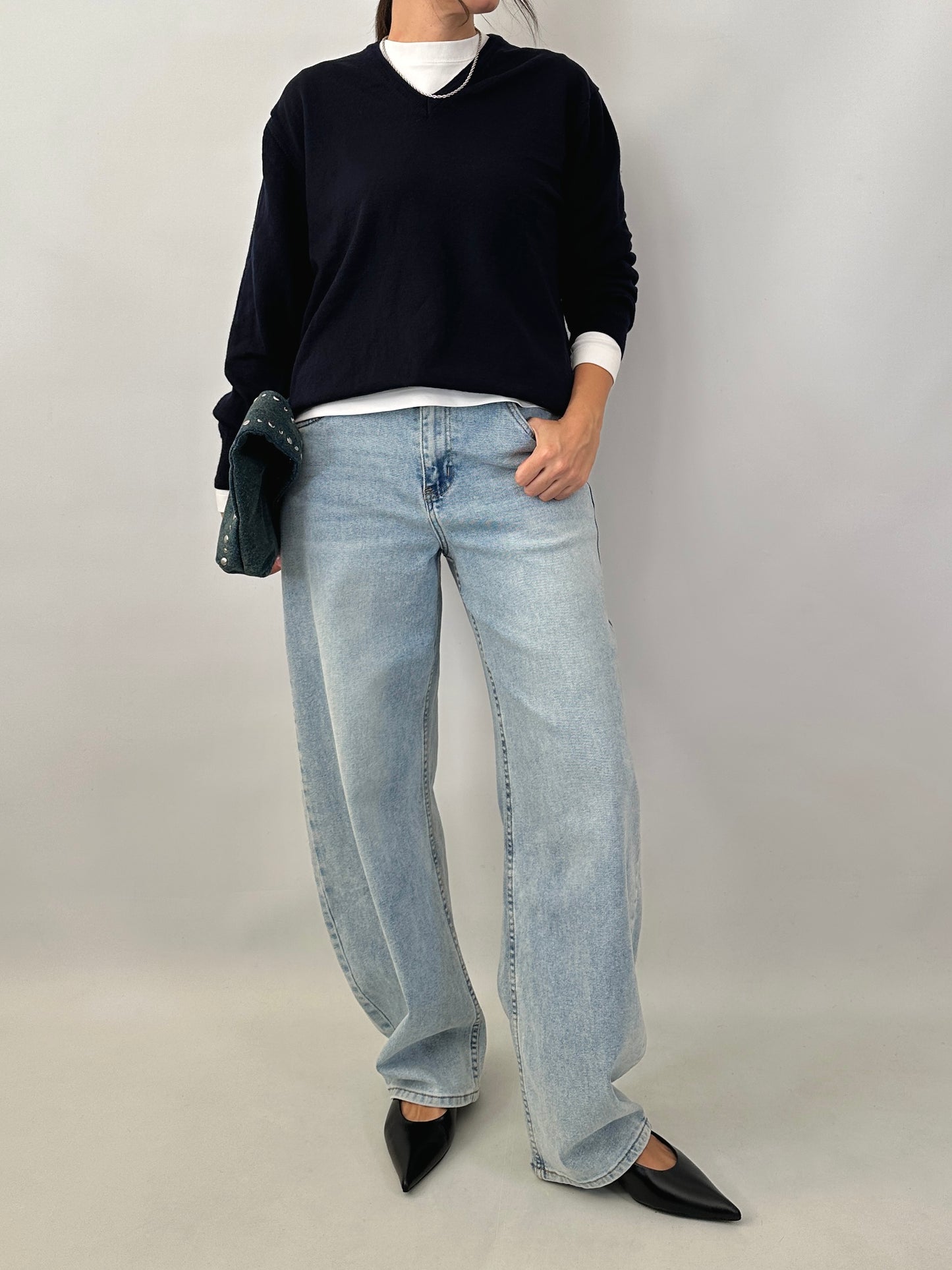 Essential soft wool blue sweater