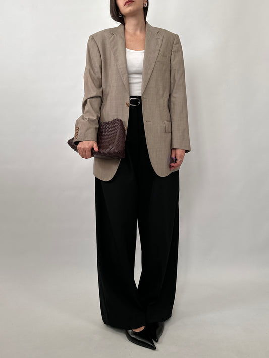 Lightweight Wool Tailored Blazer
