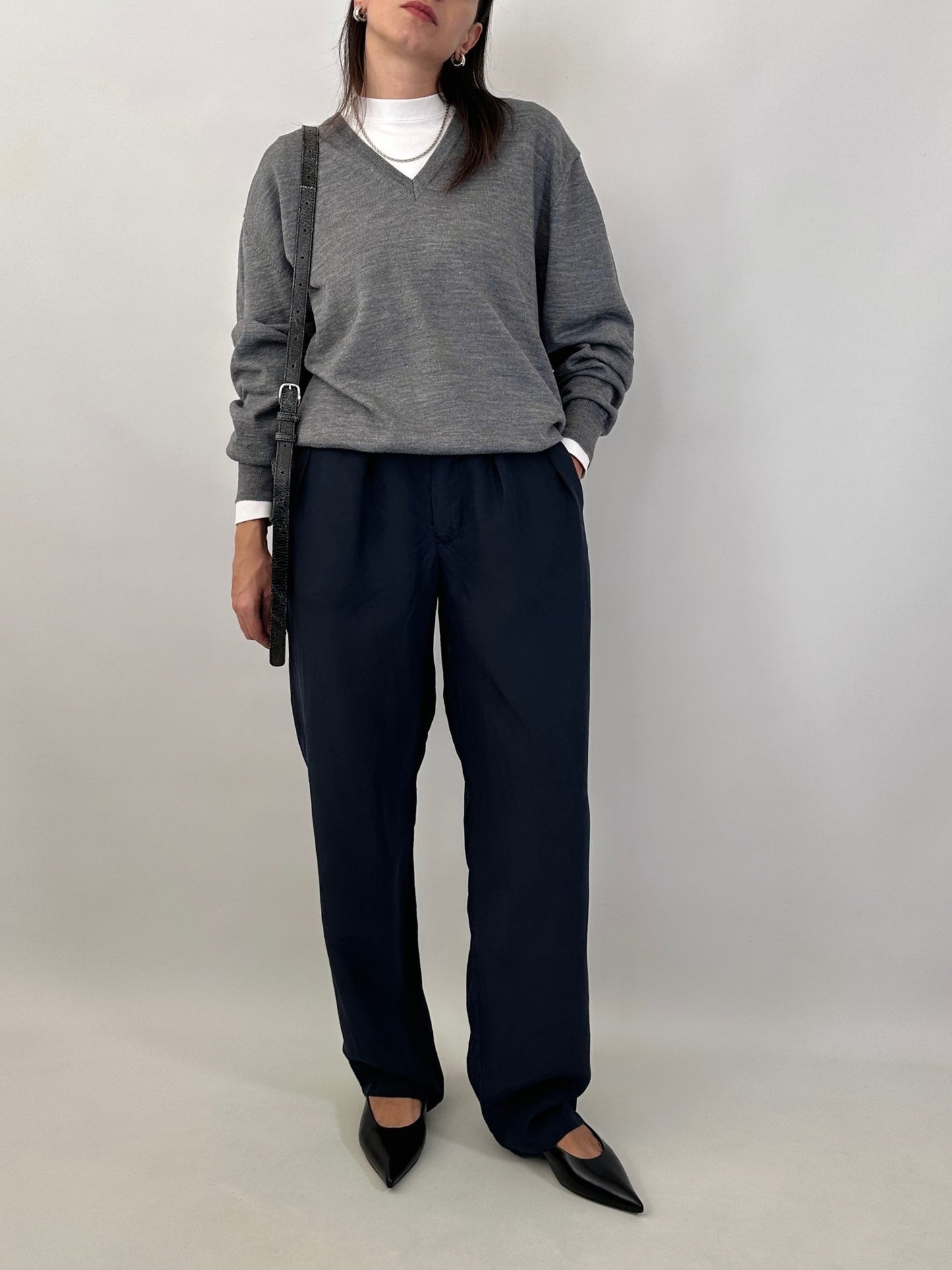 Essential v-neck sweater