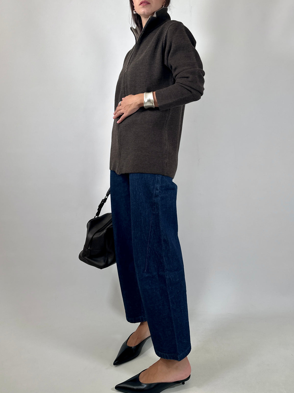 Brown Zip-Up Knit Cardigan