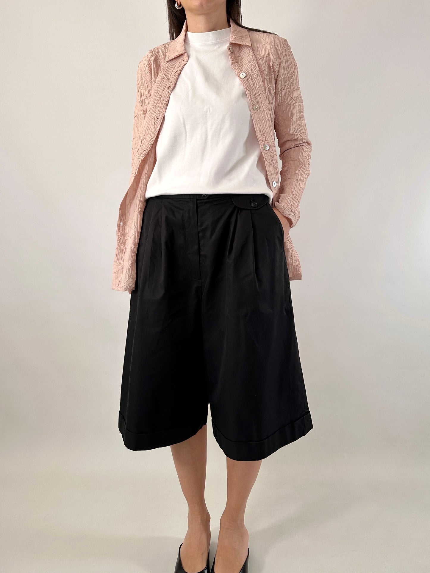Wide leg bermuda shorts