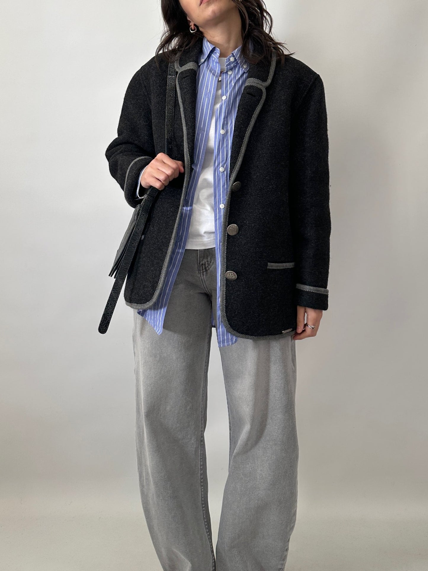 Gray wool felt jacket with contrast details