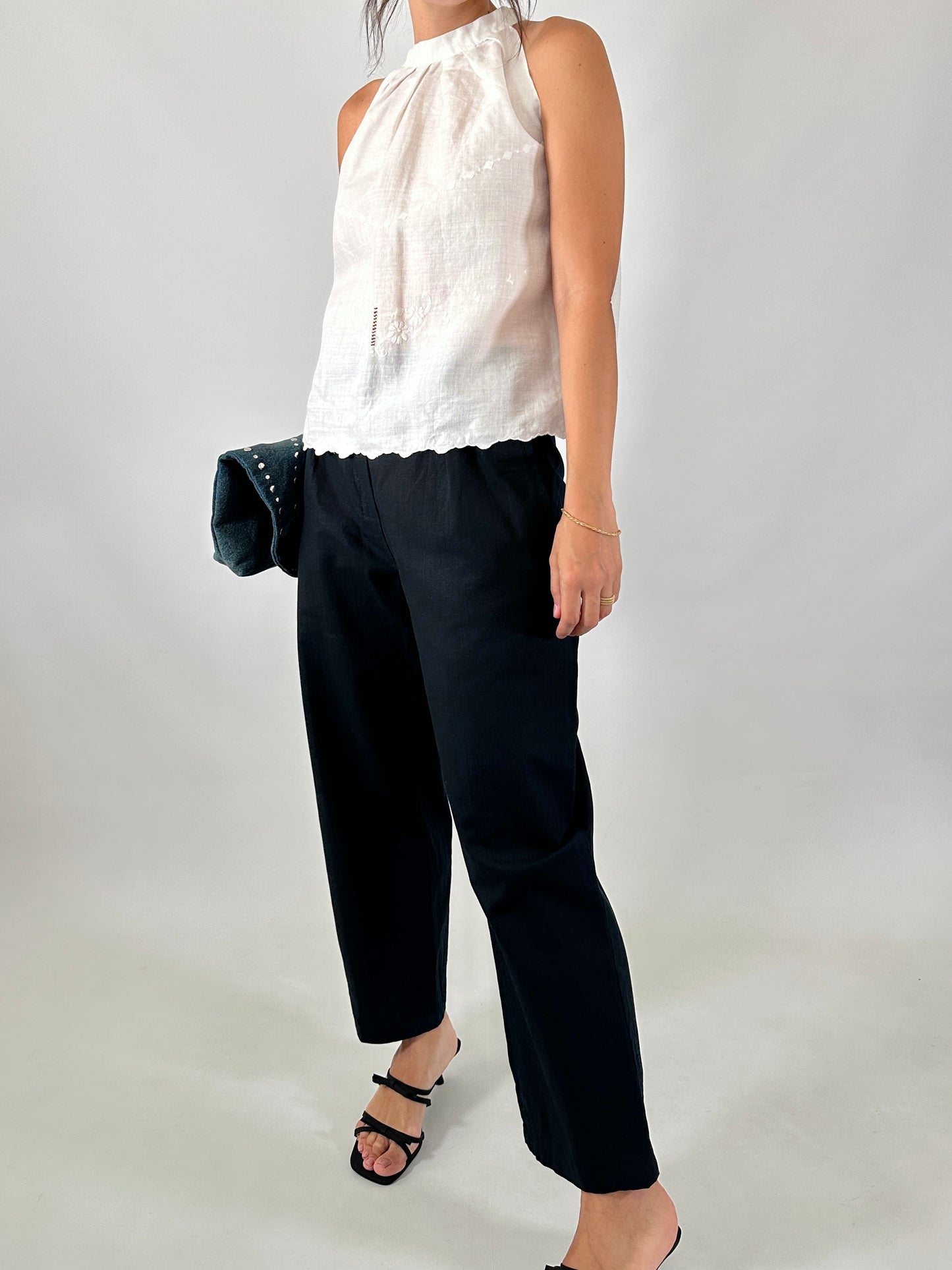 Barrel fit linen and cotton trousers