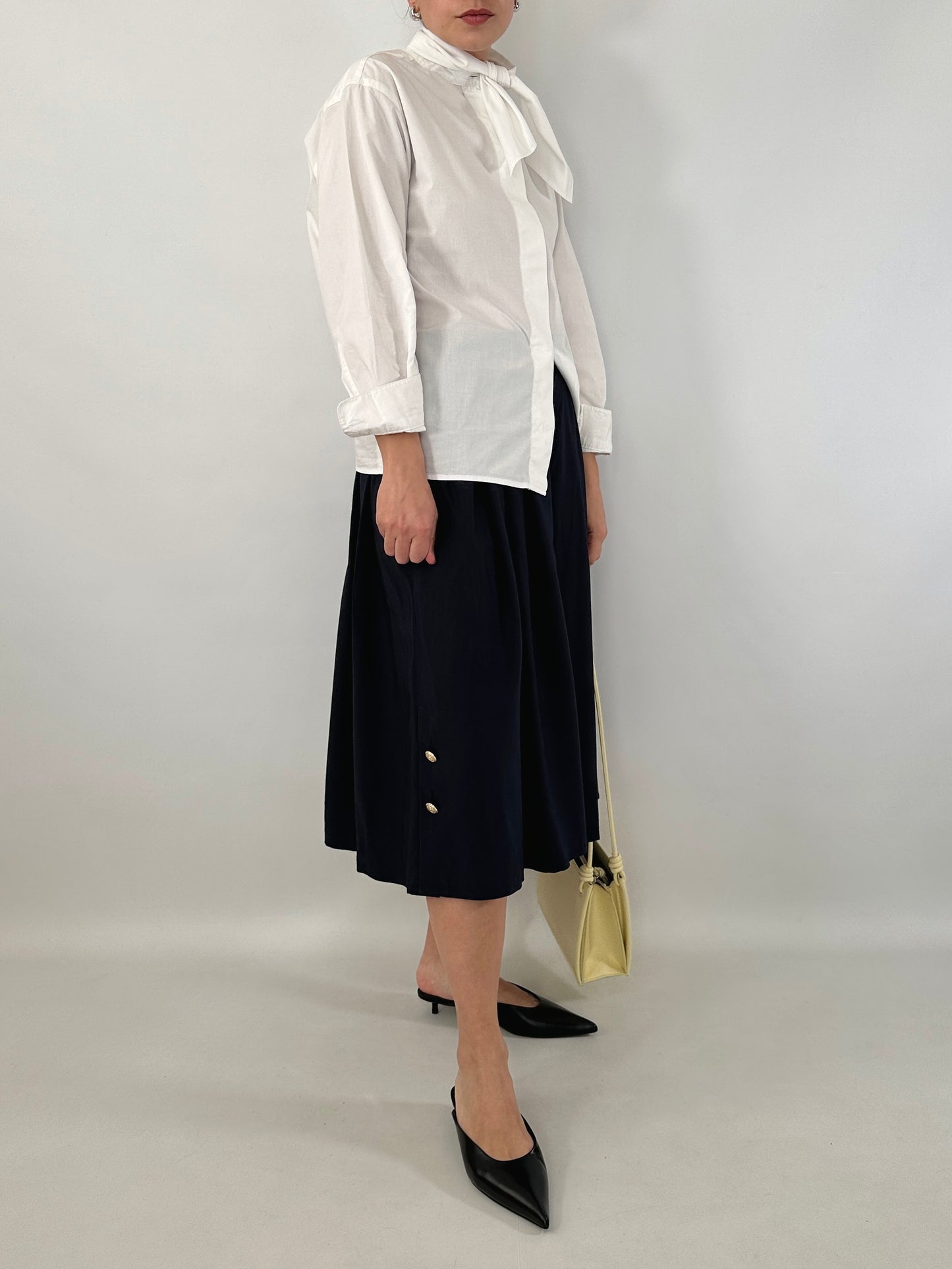Wide-leg blue culottes
