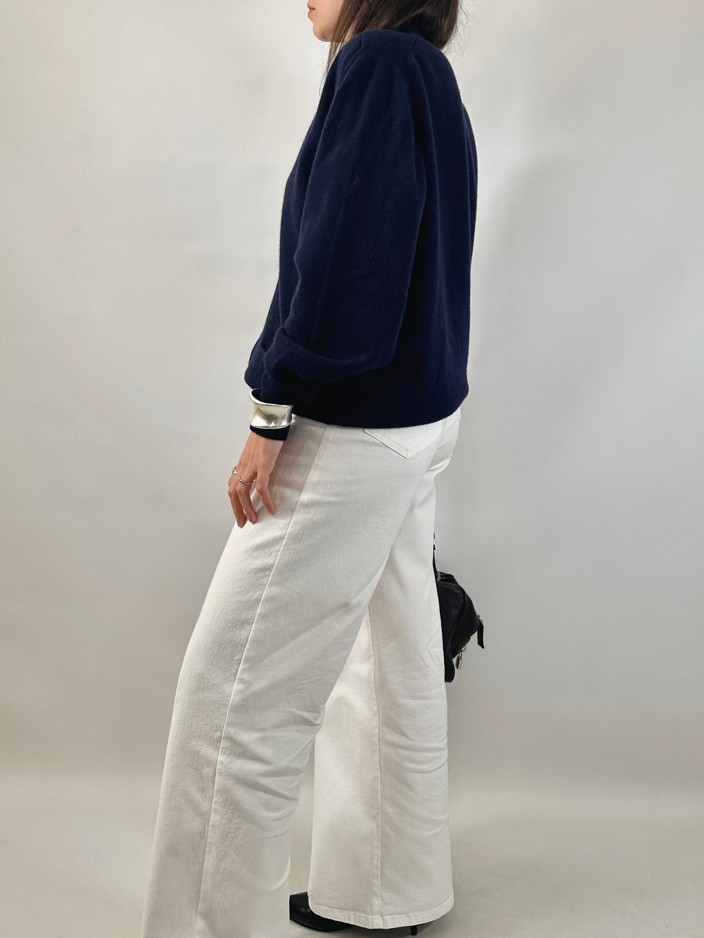 Luxury Geelong Lambswool Cardigan Made in Scotland