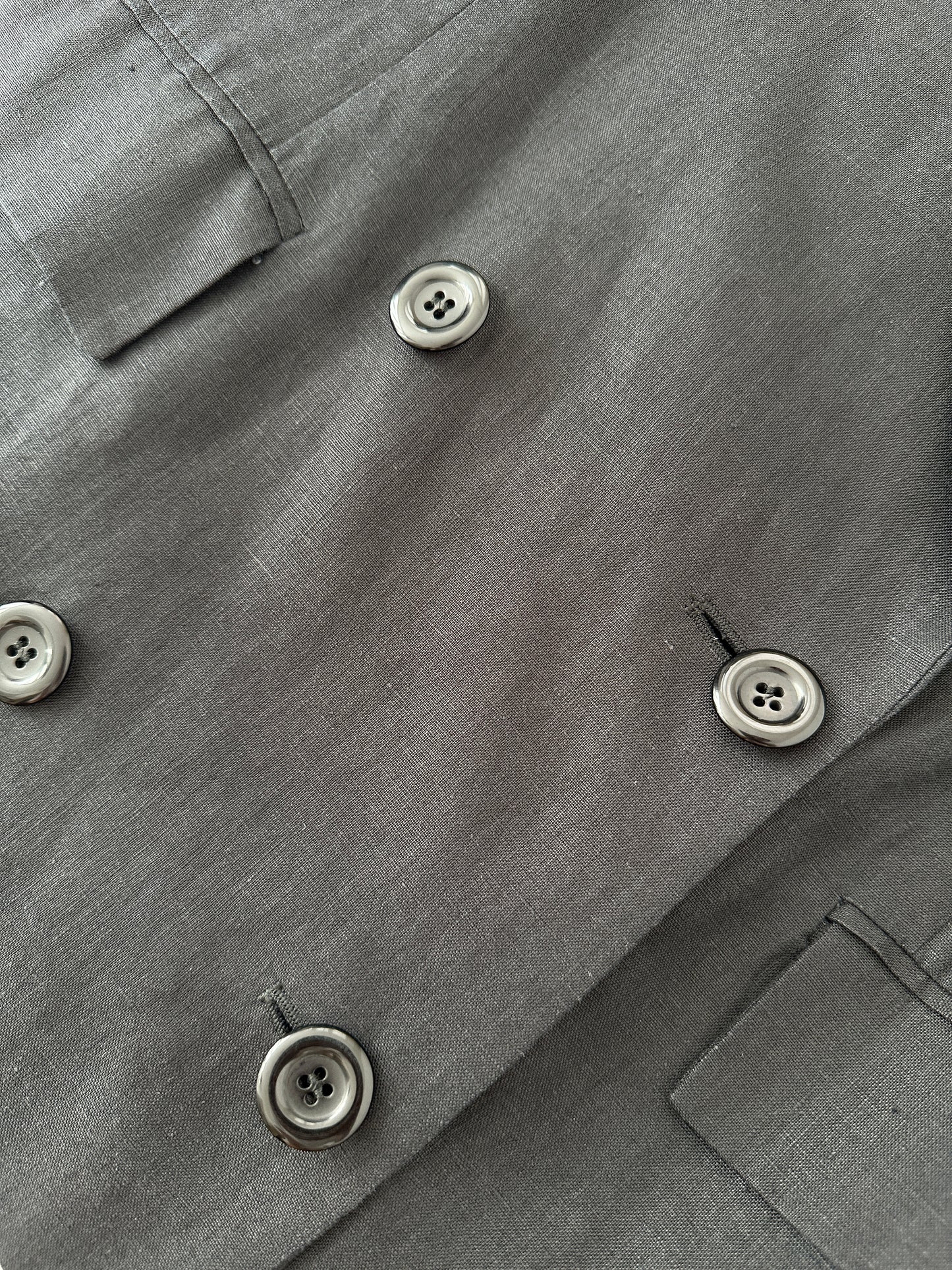 Timeless grey linen blazer