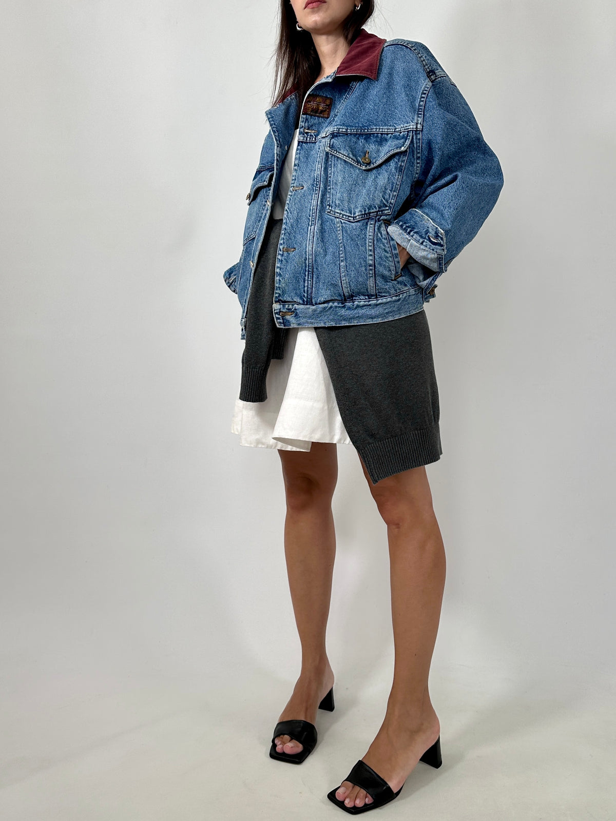 Vintage Denim Trucker Jacket with Burgundy Collar