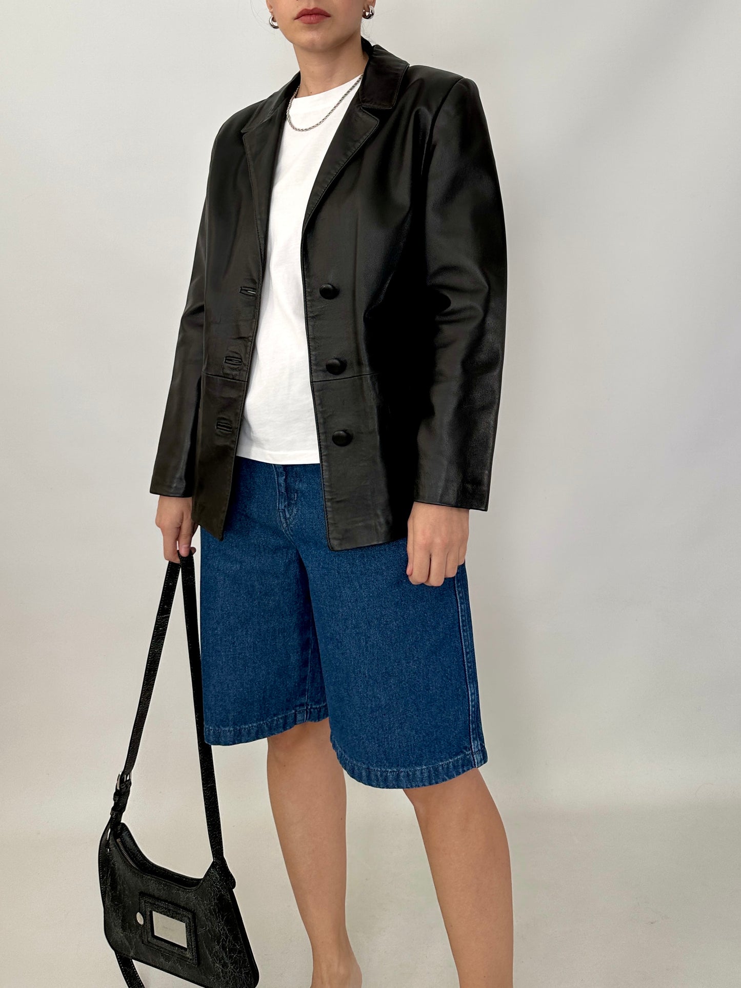 Slim fit vintage leather blazer