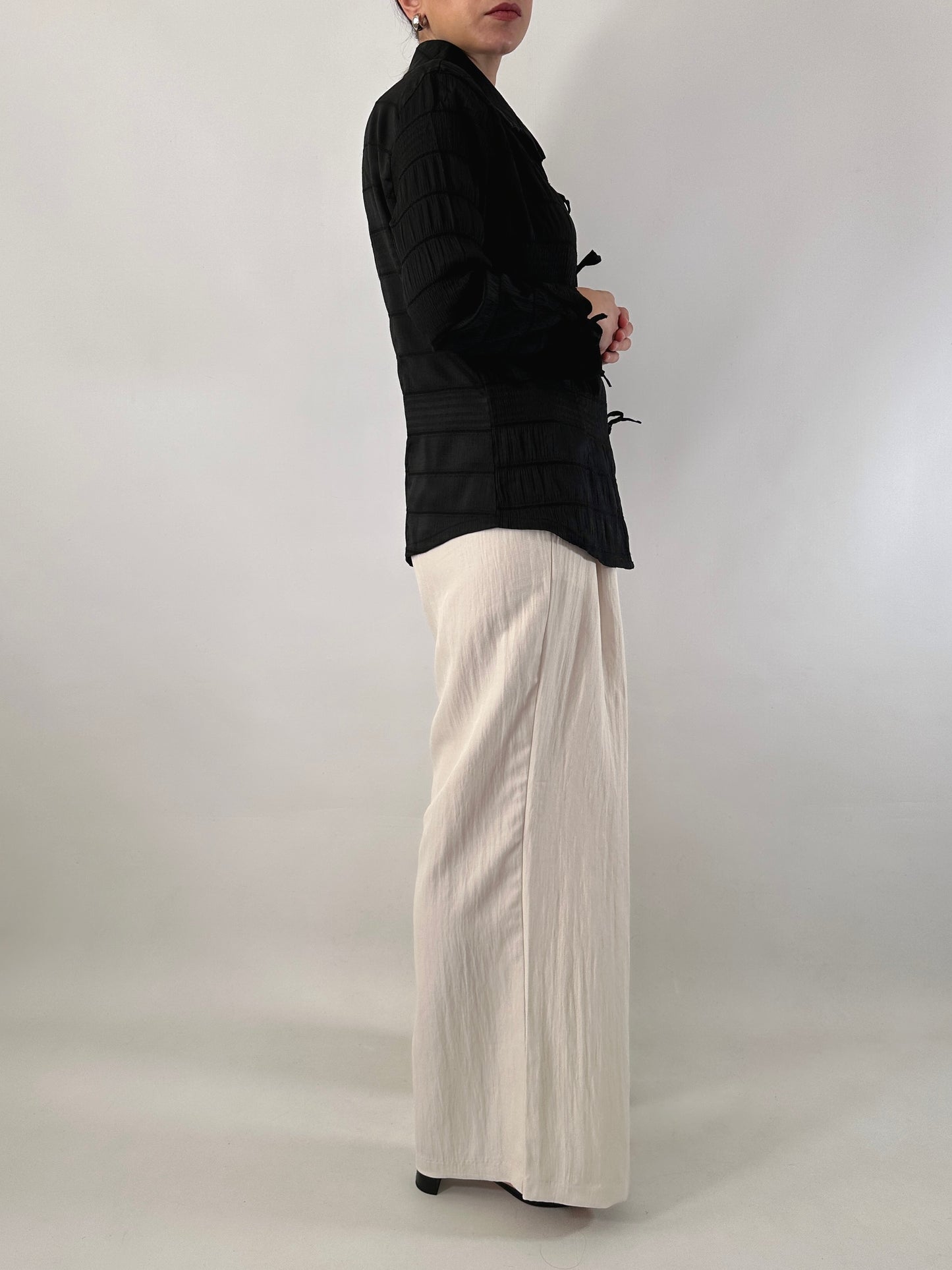 Crinkle bow detail shirt