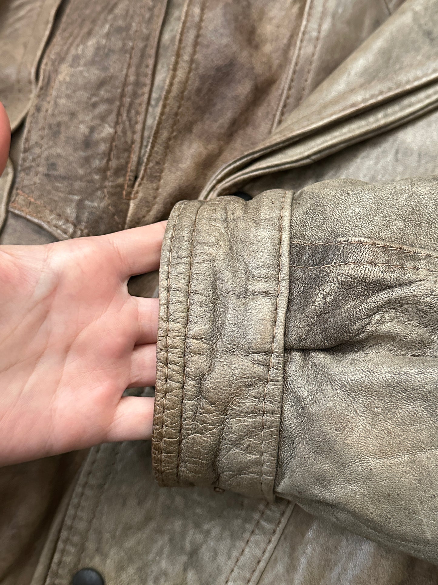 80s bomber jacket in distressed leather