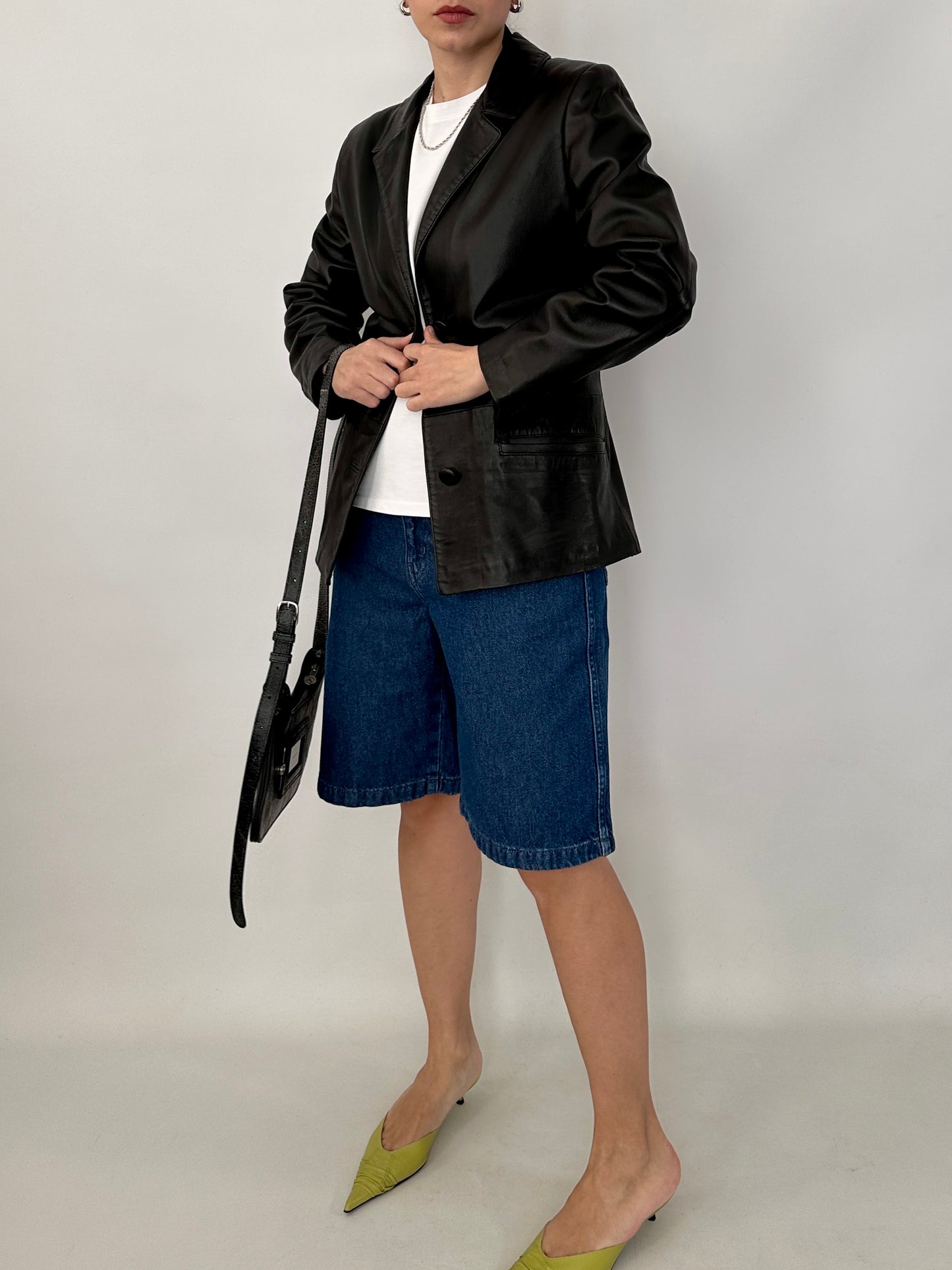Slim fit vintage leather blazer