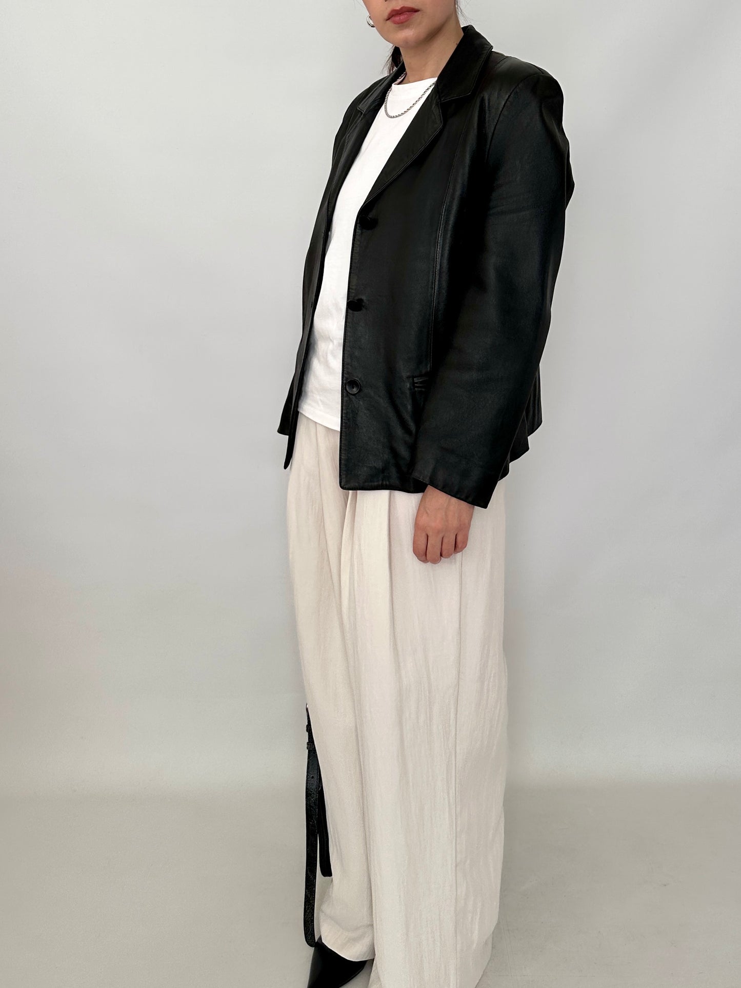 Slim fit lambskin blazer