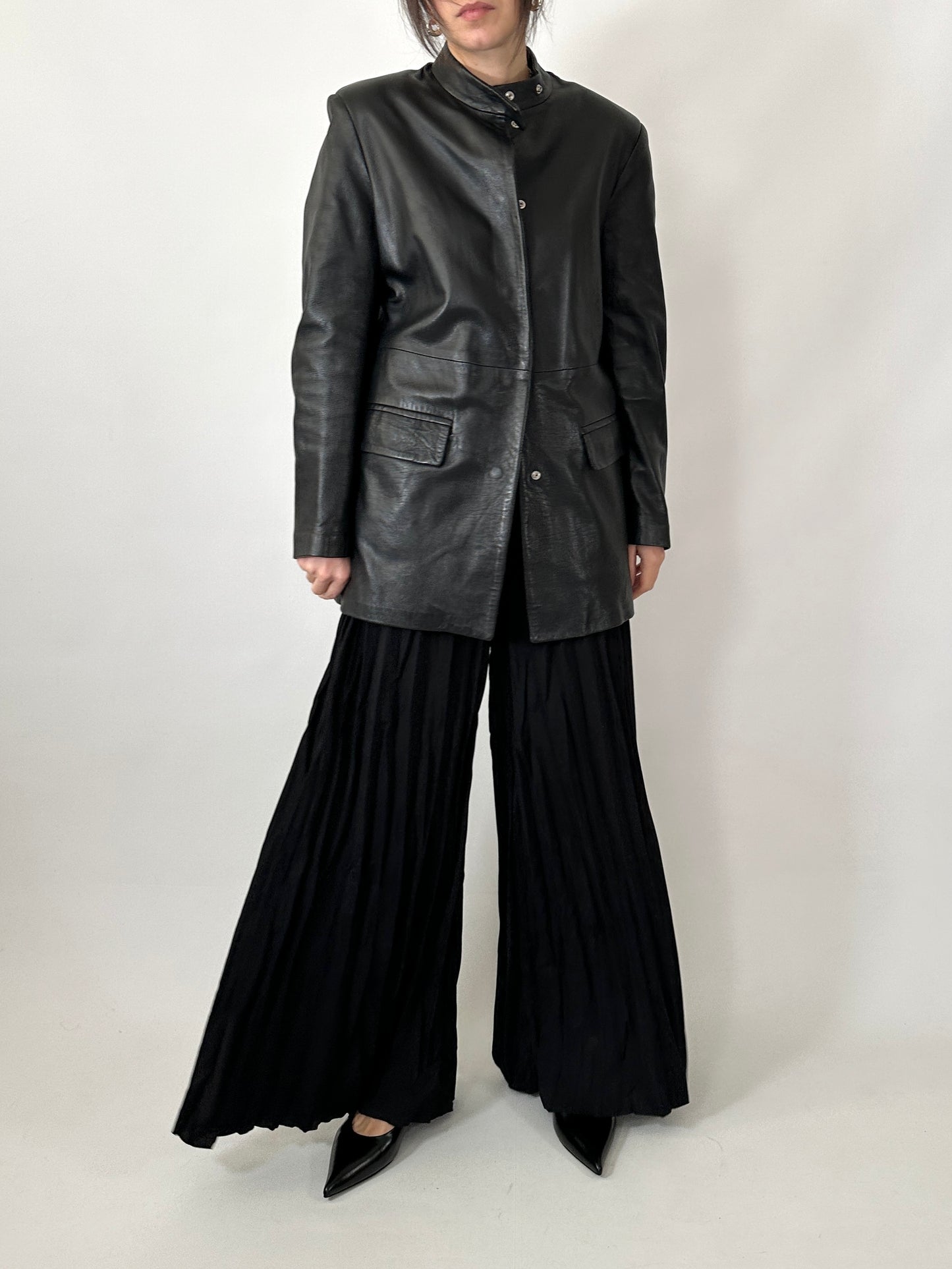 Minimal 90s genuine leather jacket