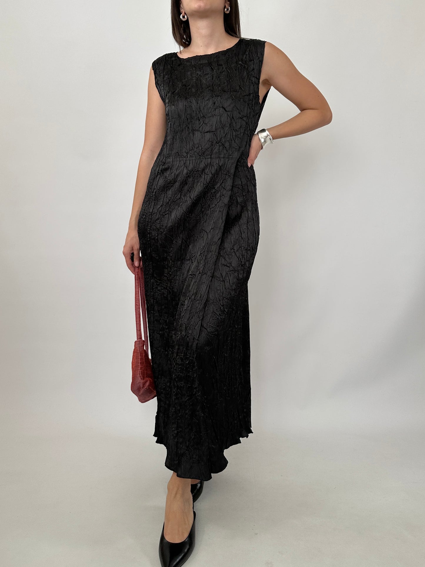 Textured Crinkle Maxi Dress