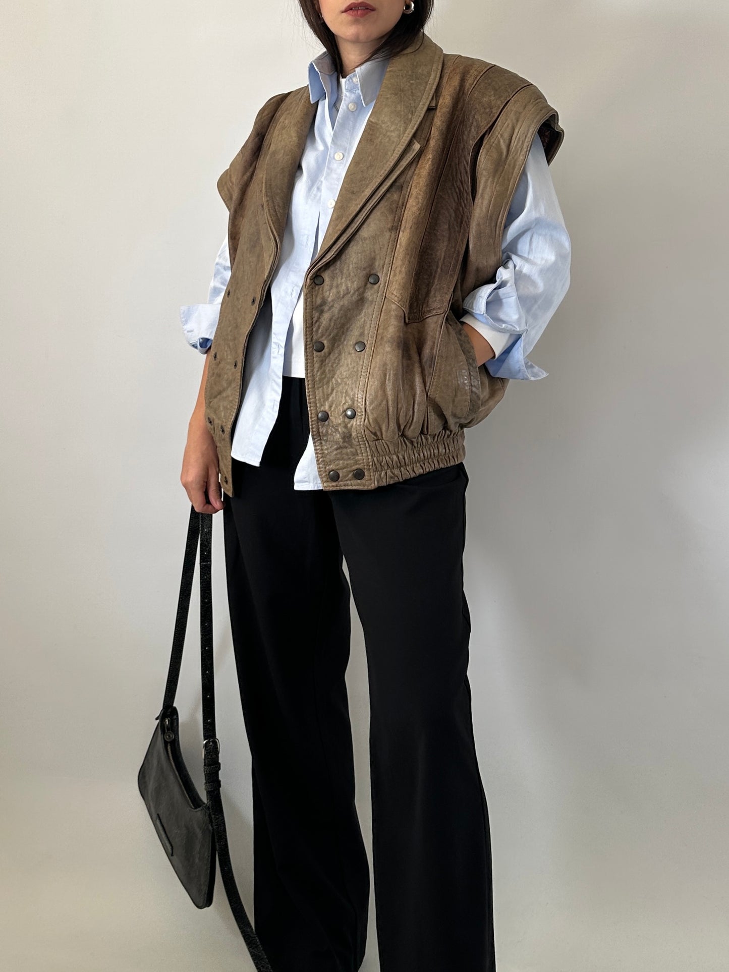 80s bomber jacket in distressed leather