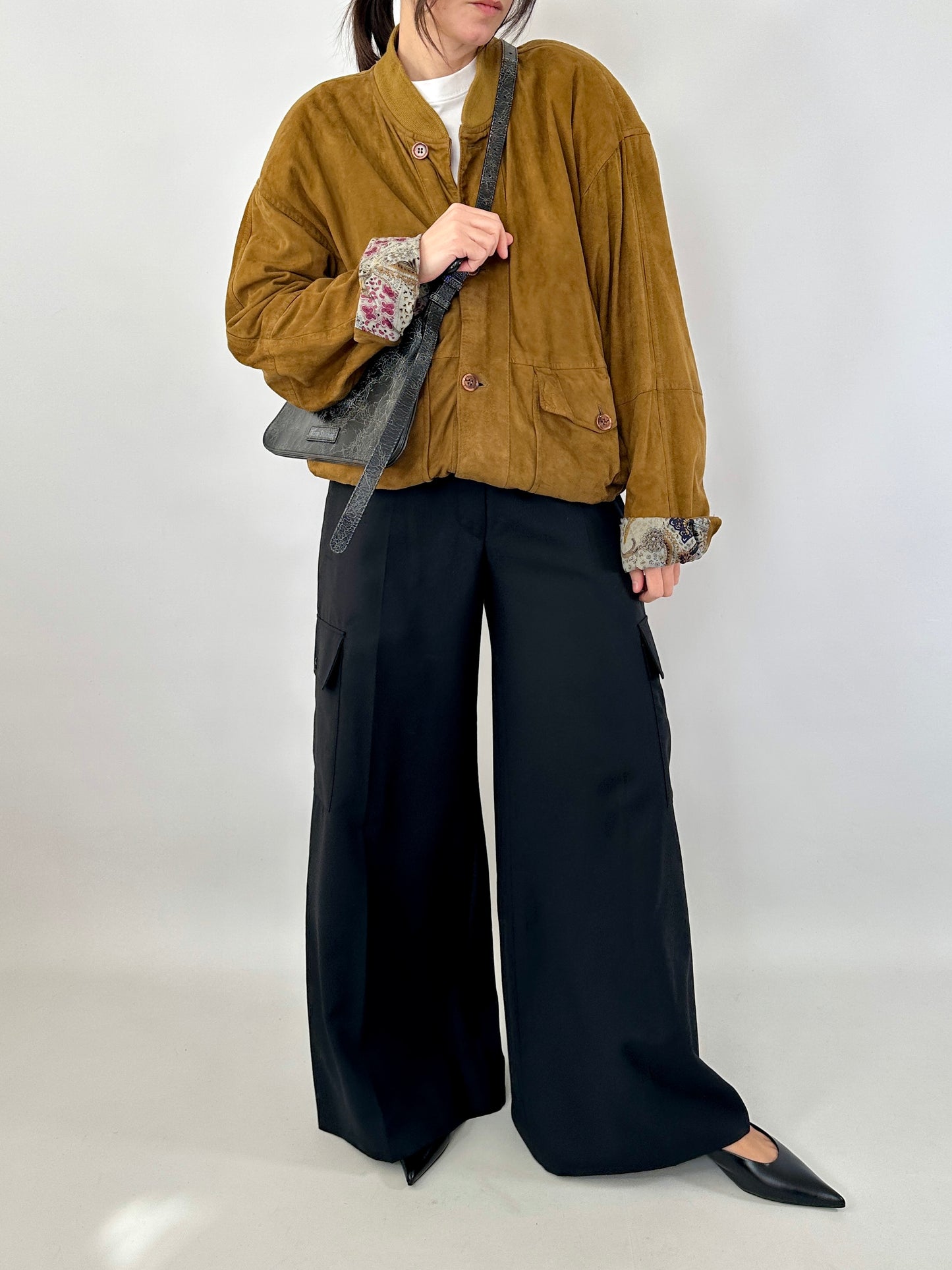 Vintage bomber in real suede