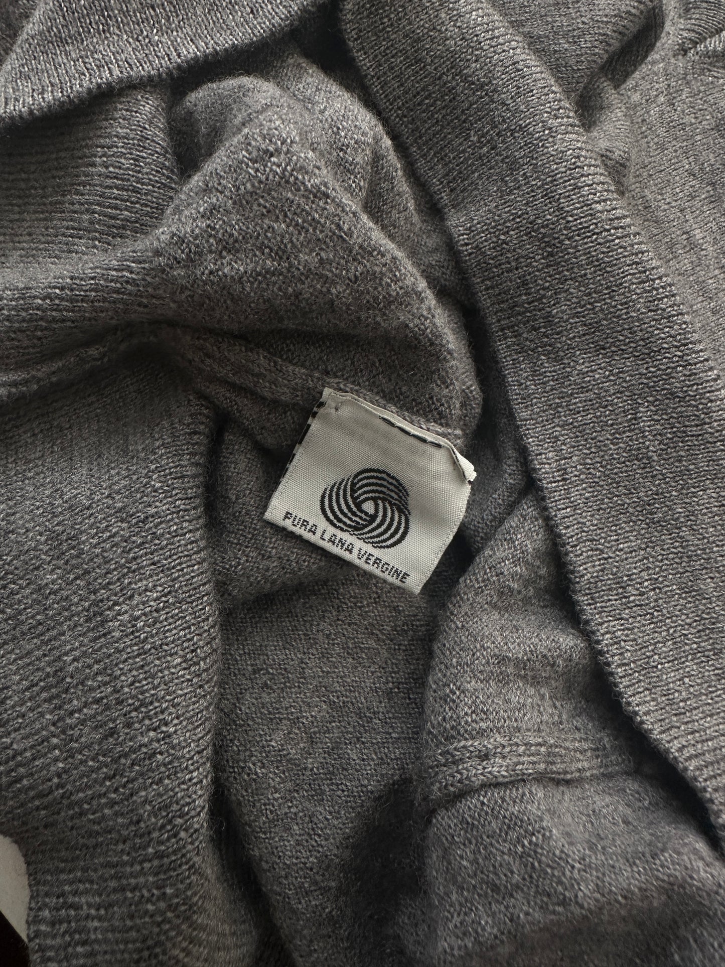 Essential pure wool sweater