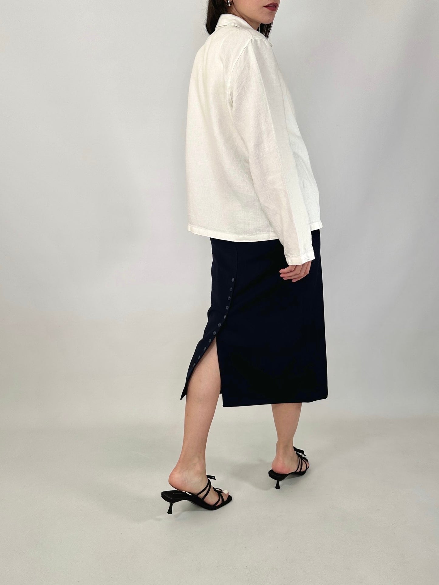 Button-detail pencil skirt