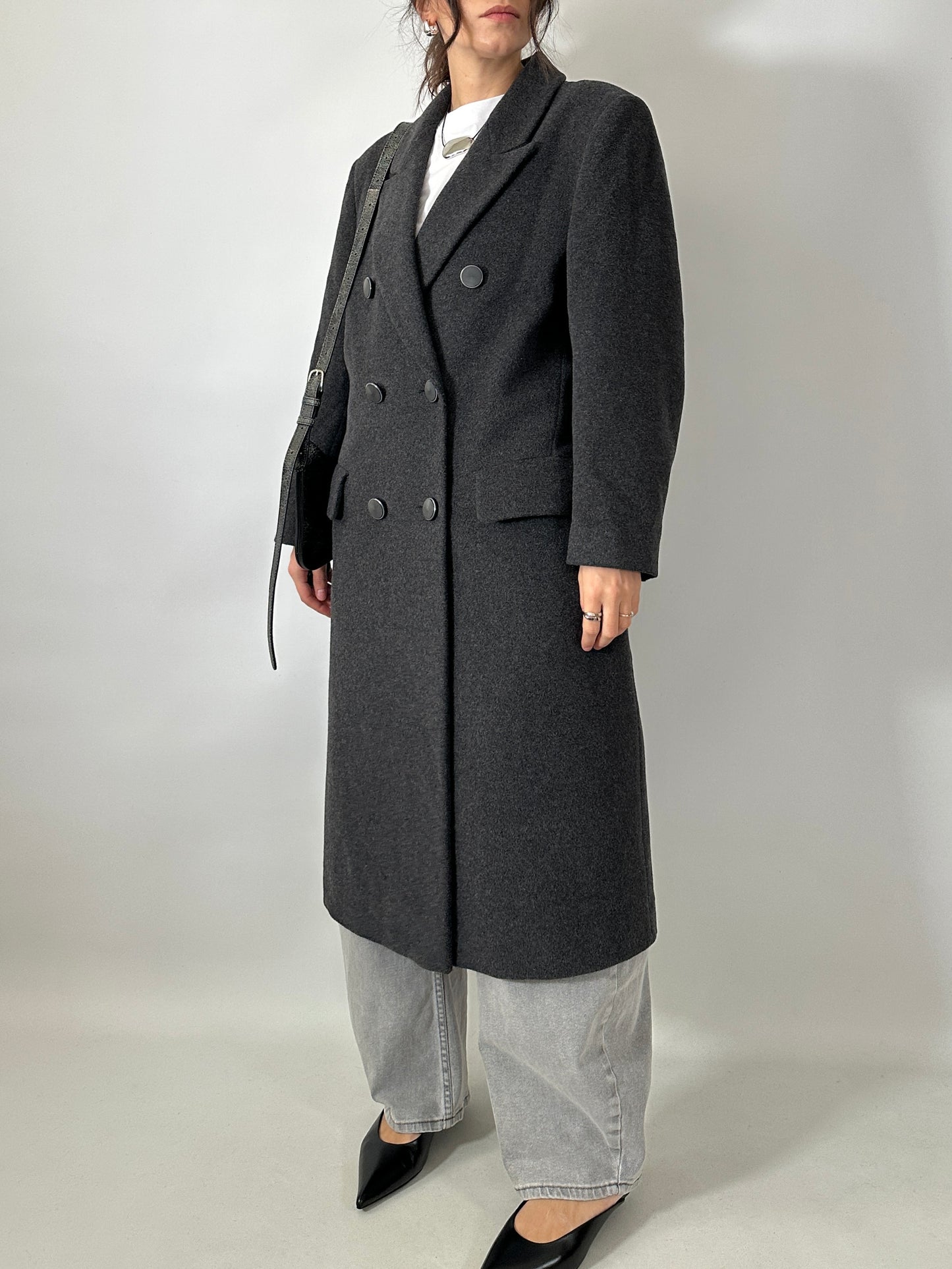 Tailored double-breasted wool coat