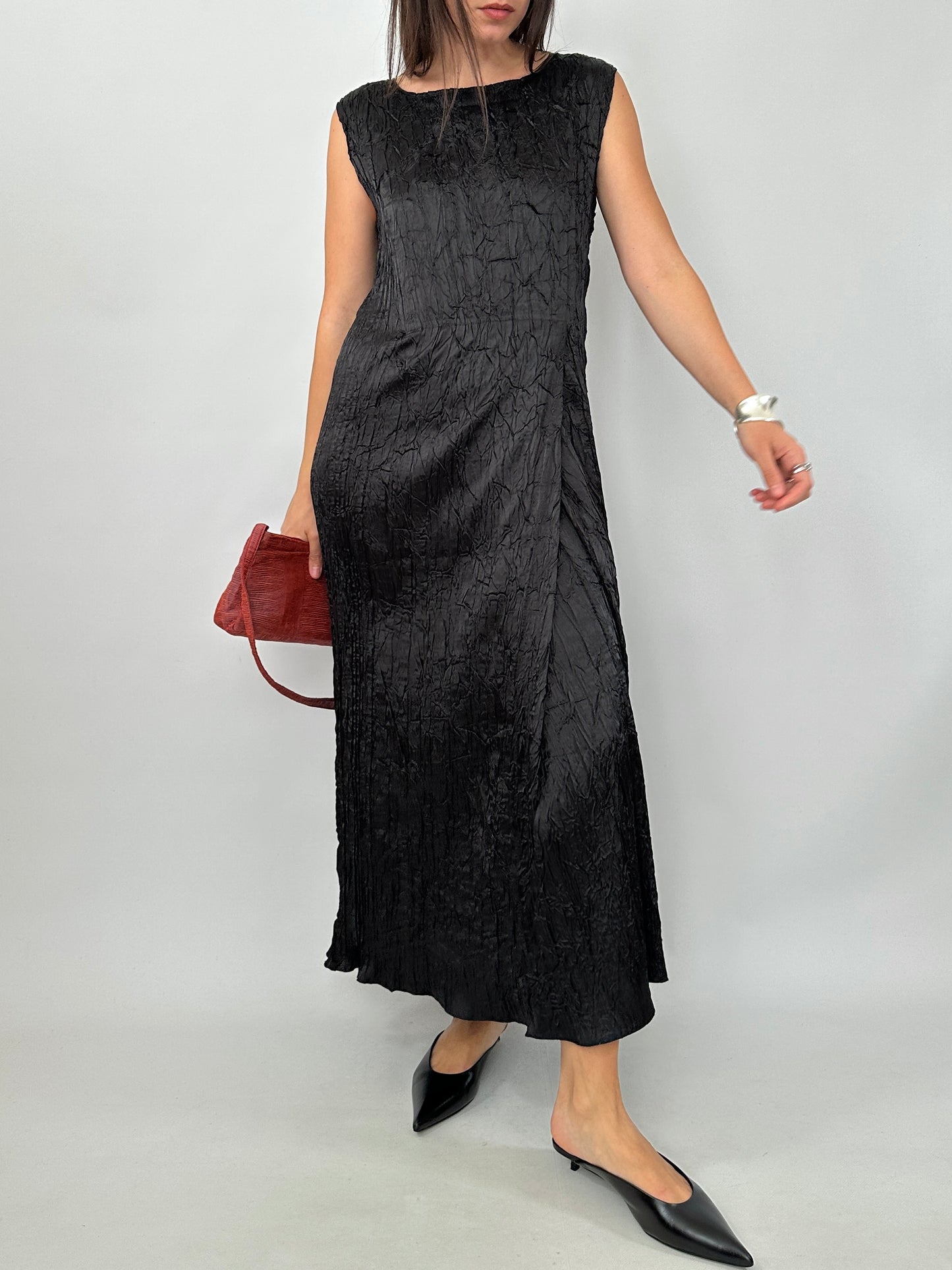 Textured Crinkle Maxi Dress