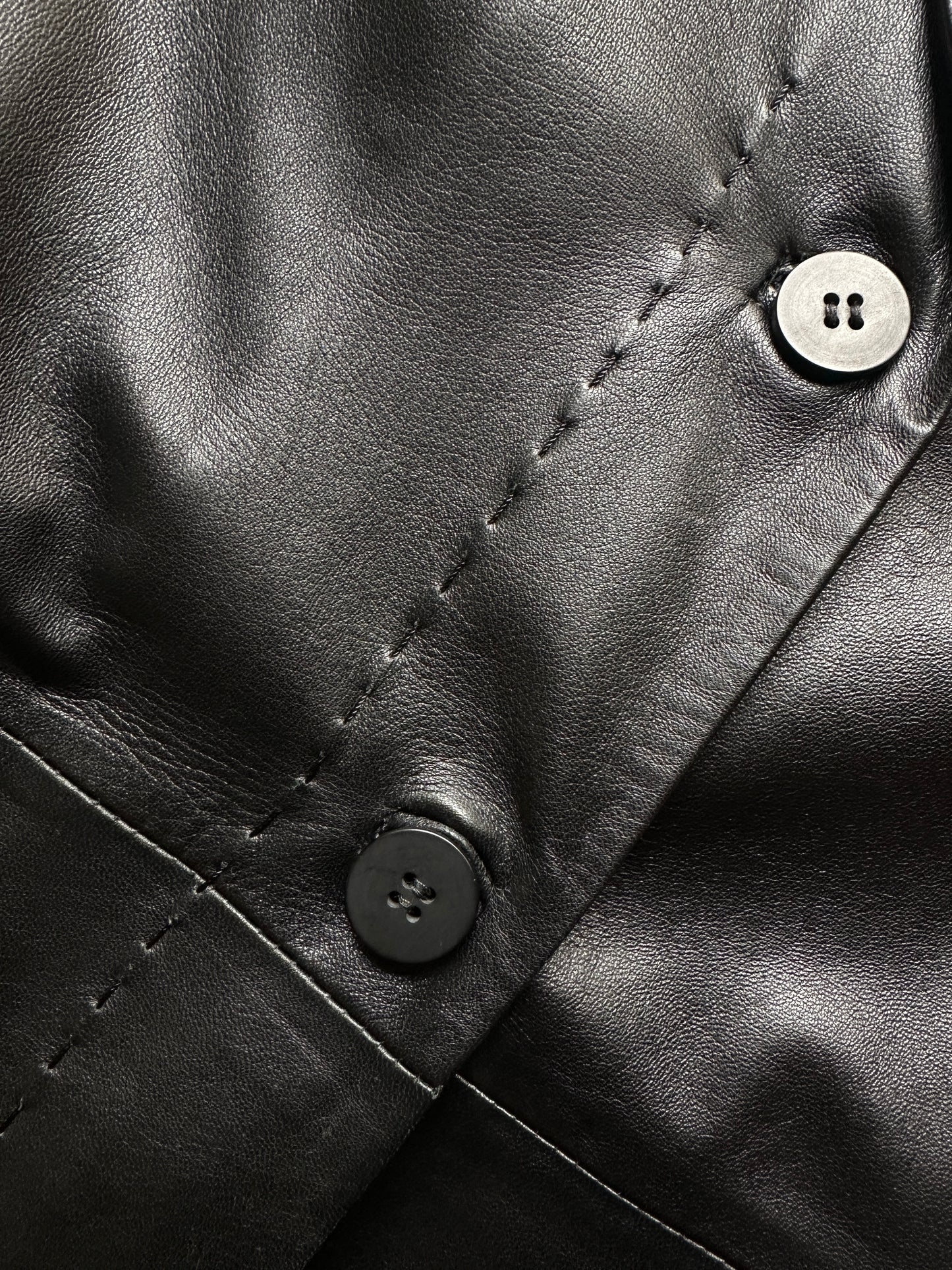 Extra-long nappa leather vintage trench coat