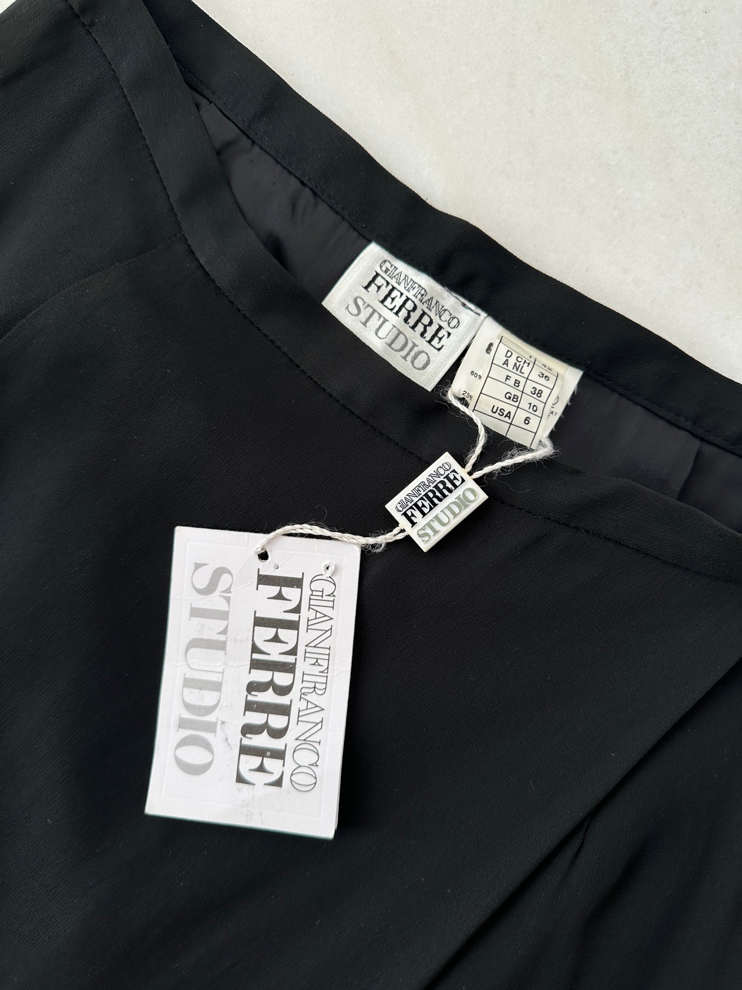 Ferré black silk-blend maxi skirt