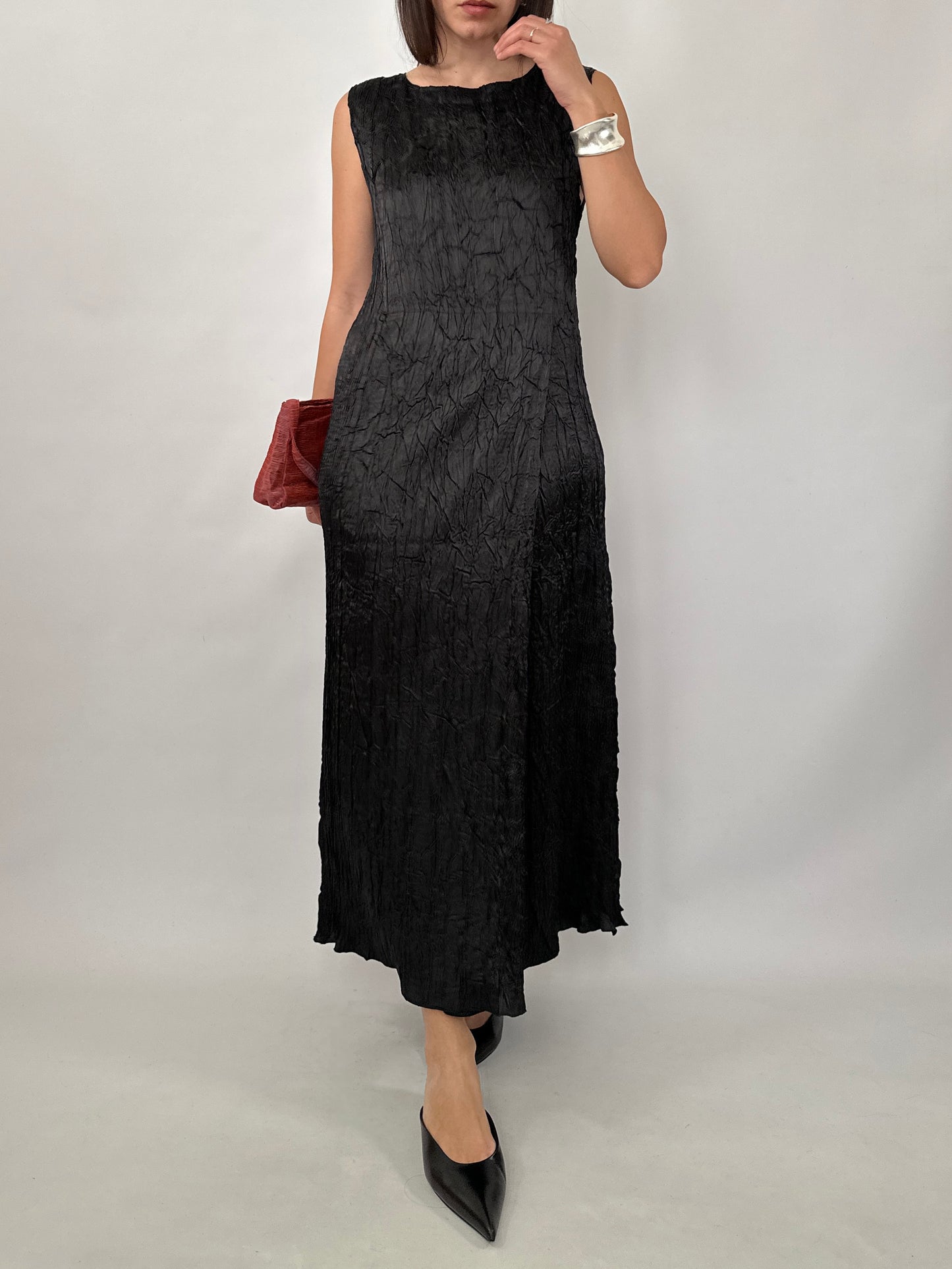Textured Crinkle Maxi Dress