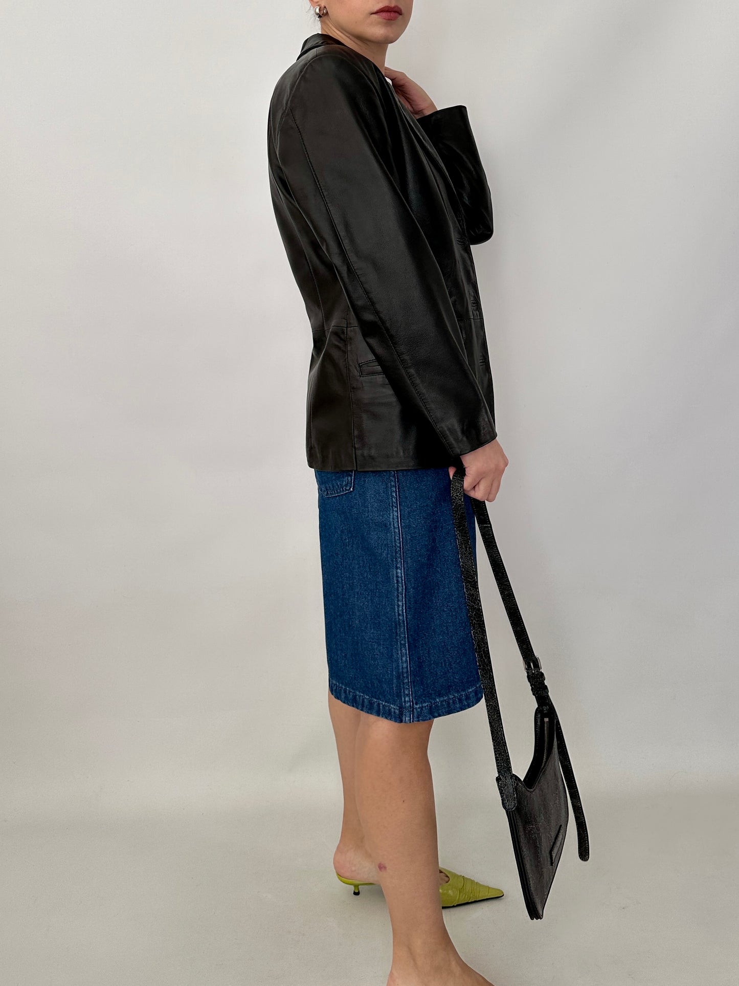 Slim fit vintage leather blazer