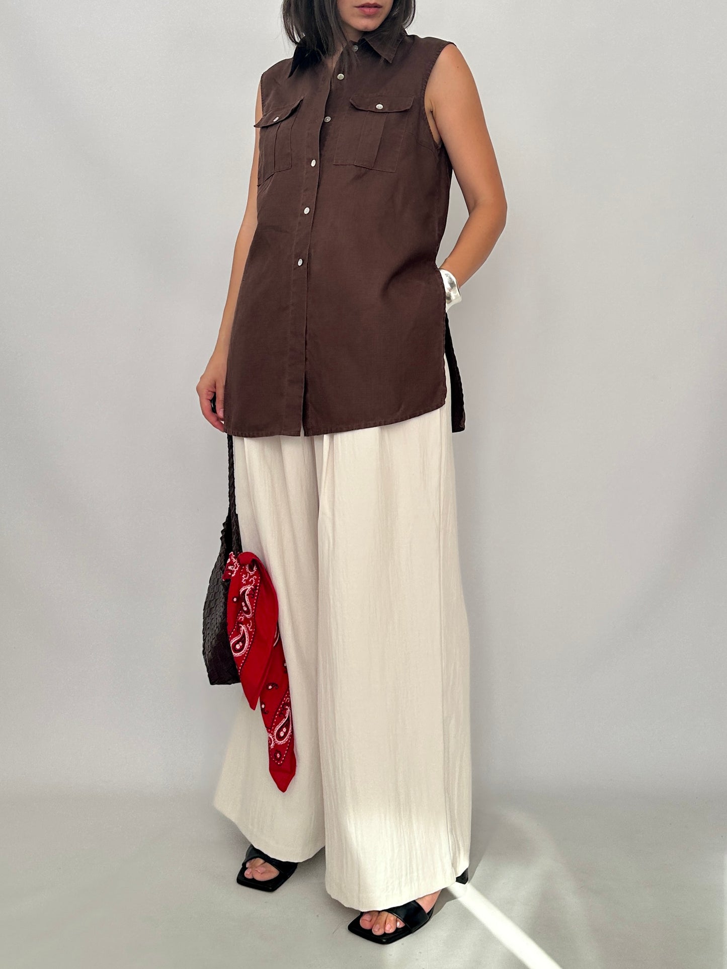 Sleeveless Long Linen Utility Shirt
