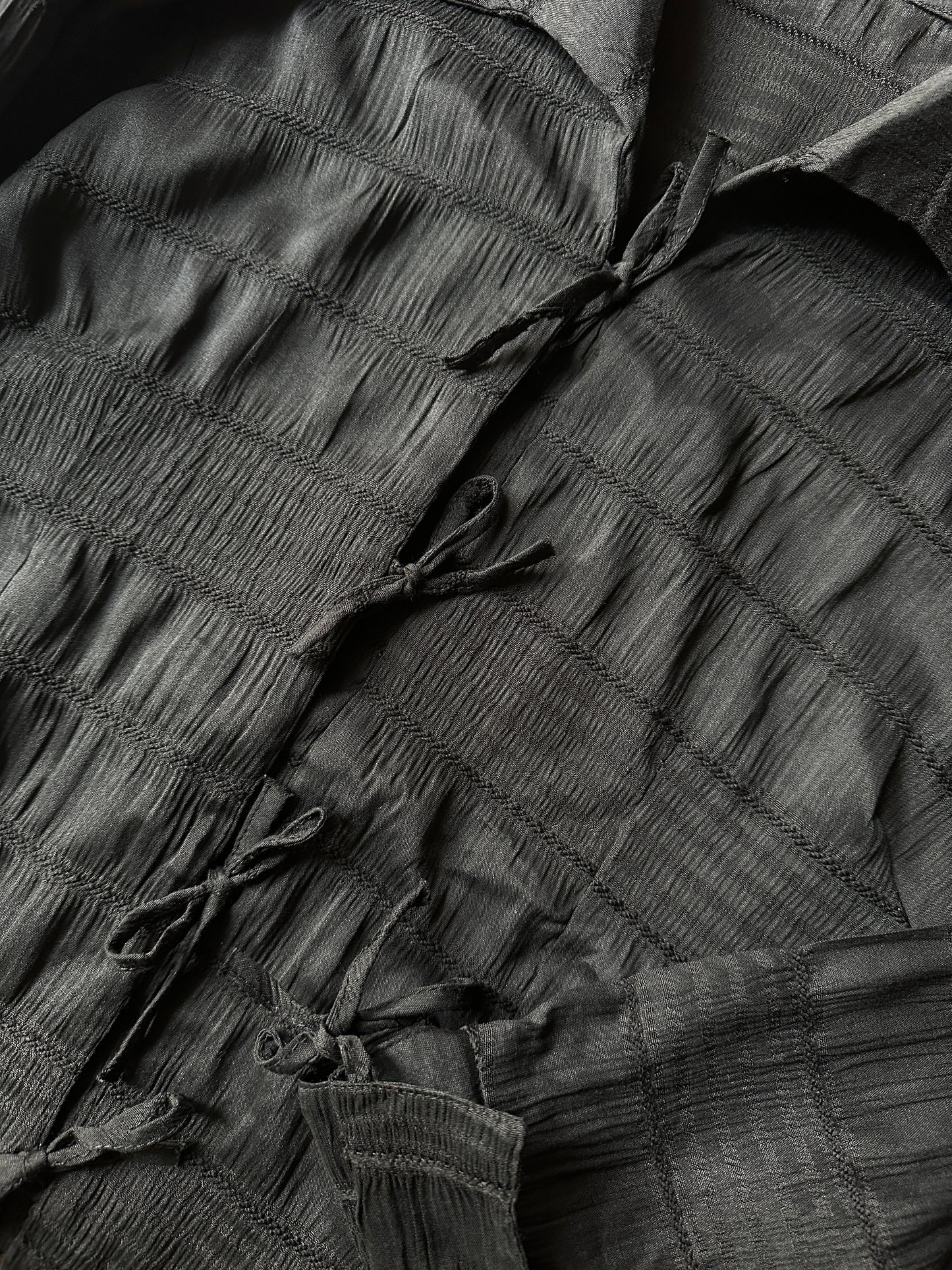 Crinkle bow detail shirt