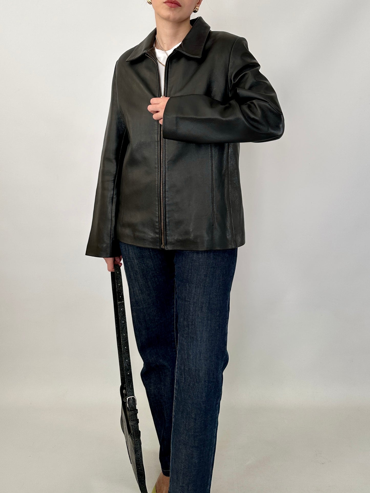 Vintage zipped leather jacket