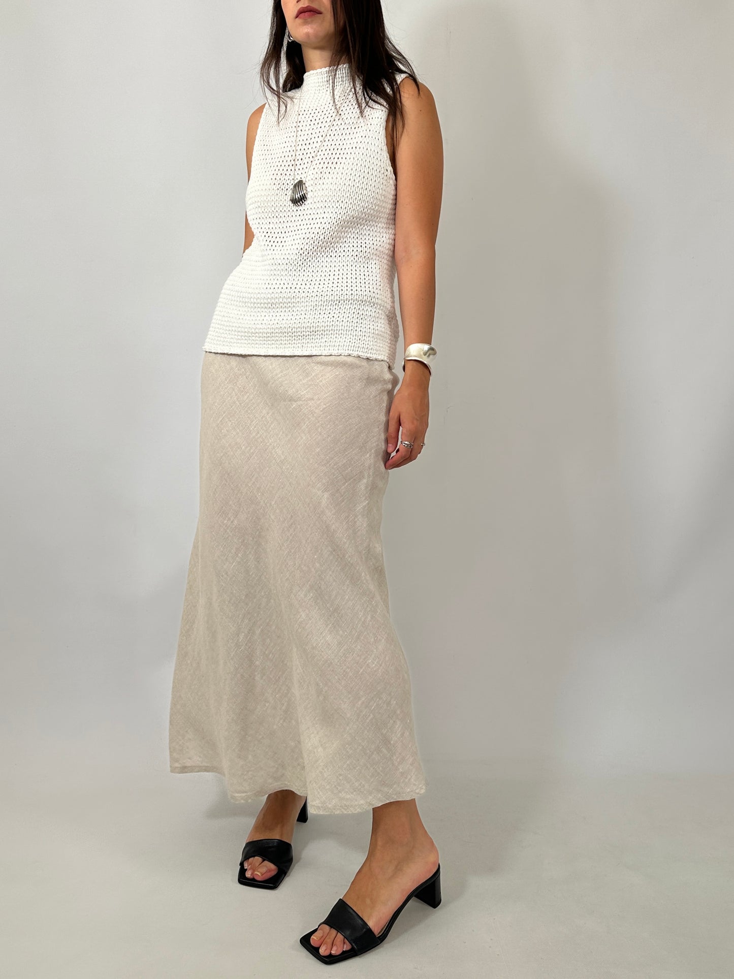 Linen Button-Detail Maxi Skirt