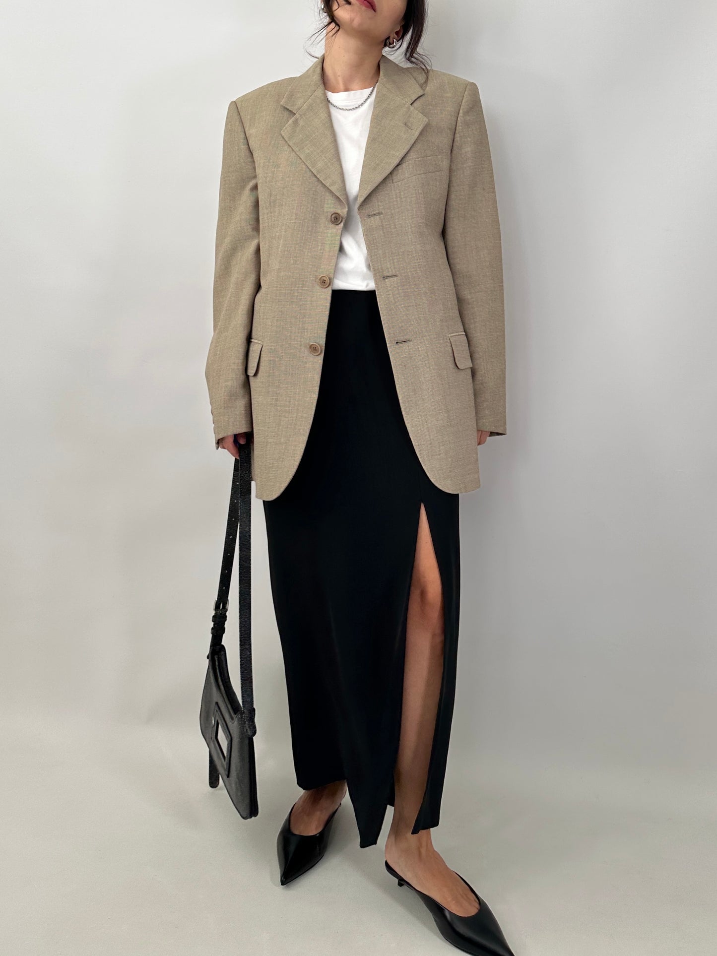 Minimal long skirt with side slit