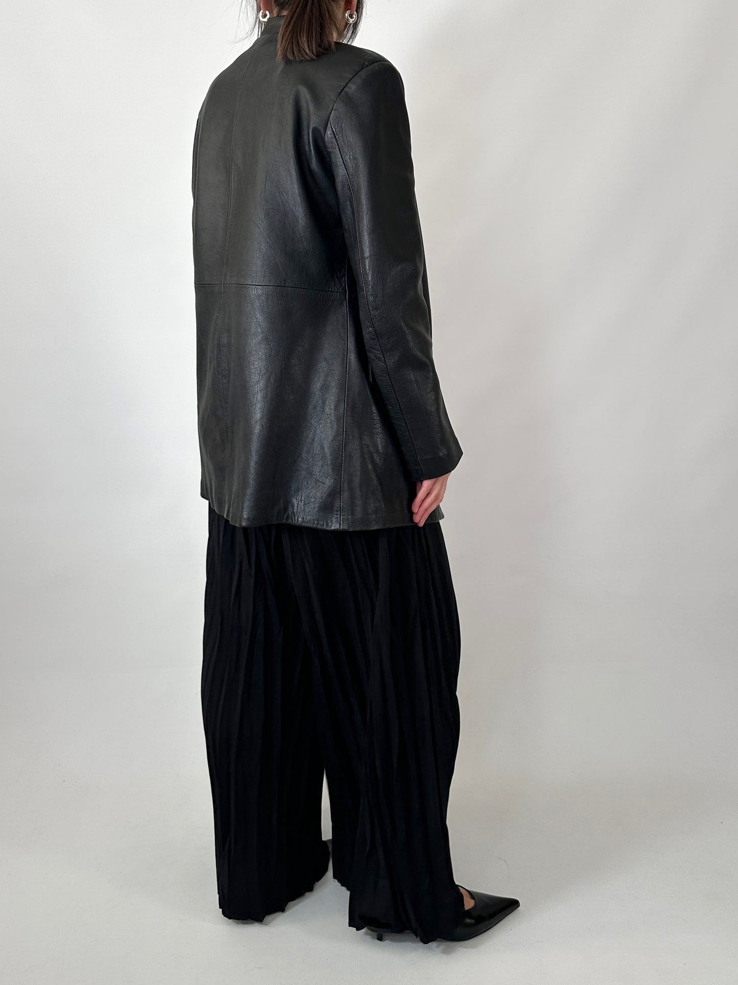 Minimal 90s genuine leather jacket