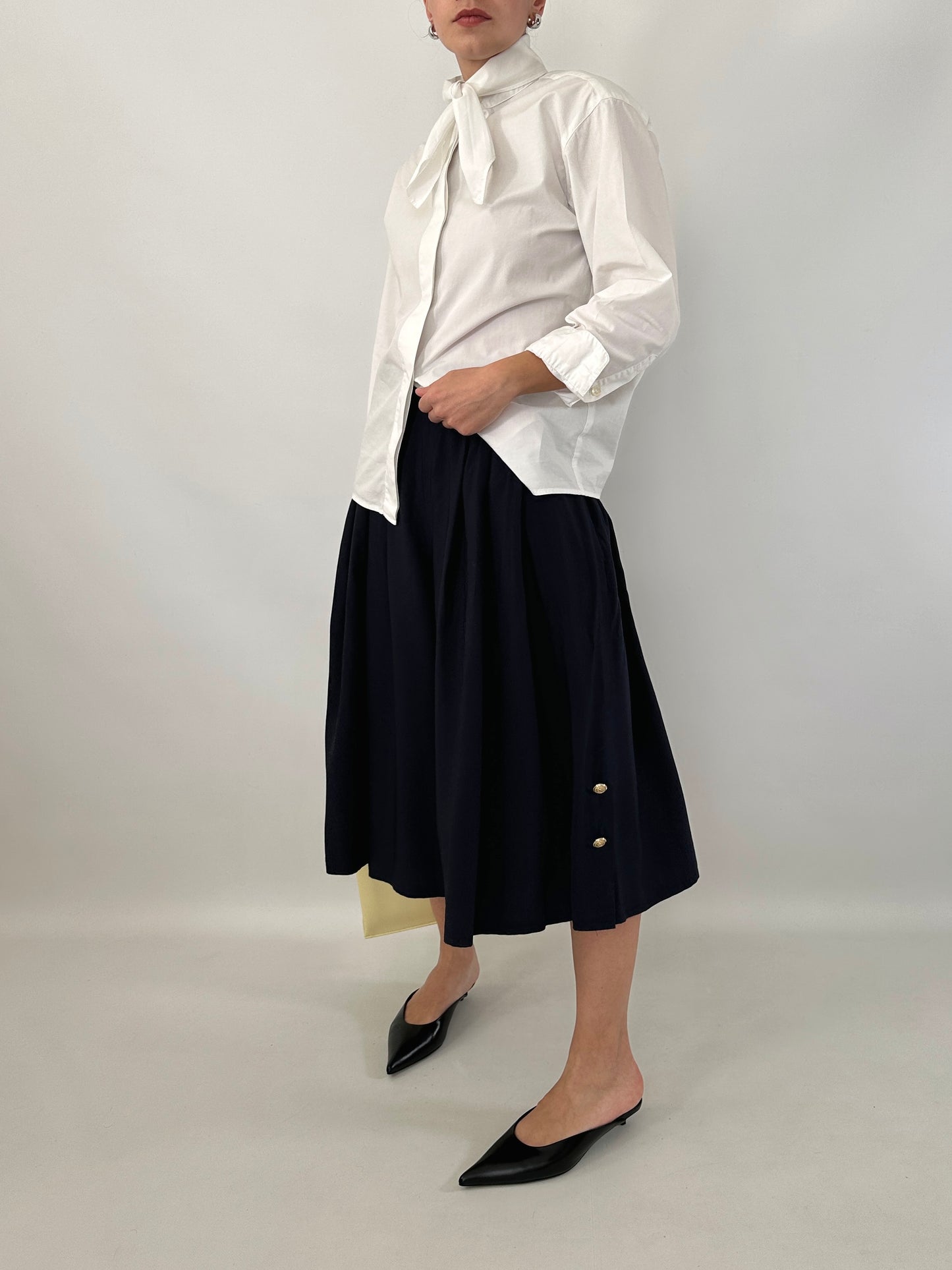 Wide-leg blue culottes