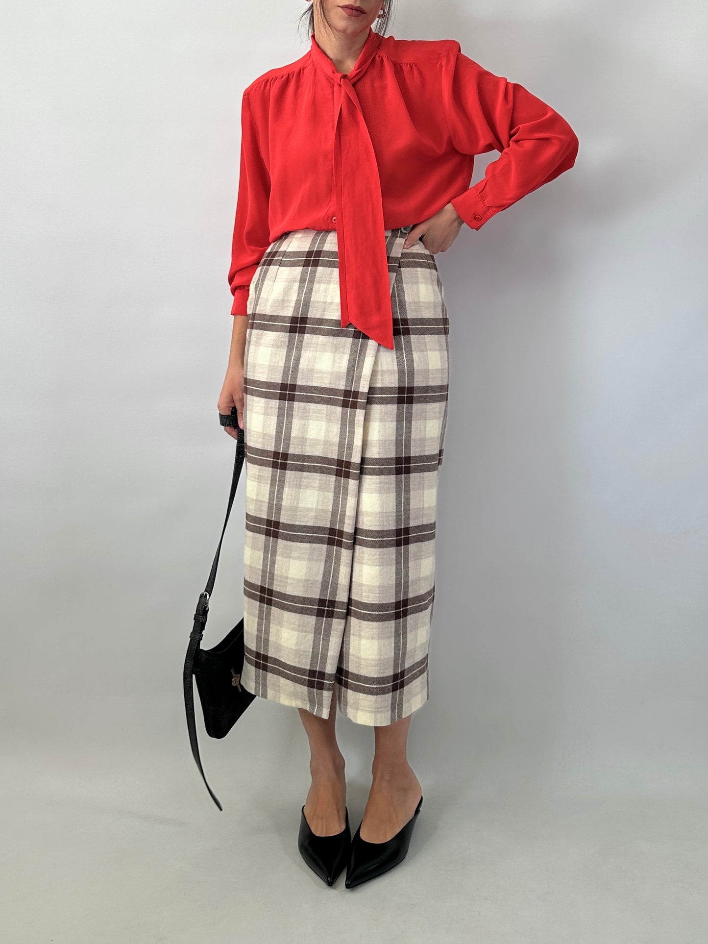 Vintage pure silk bow shirt