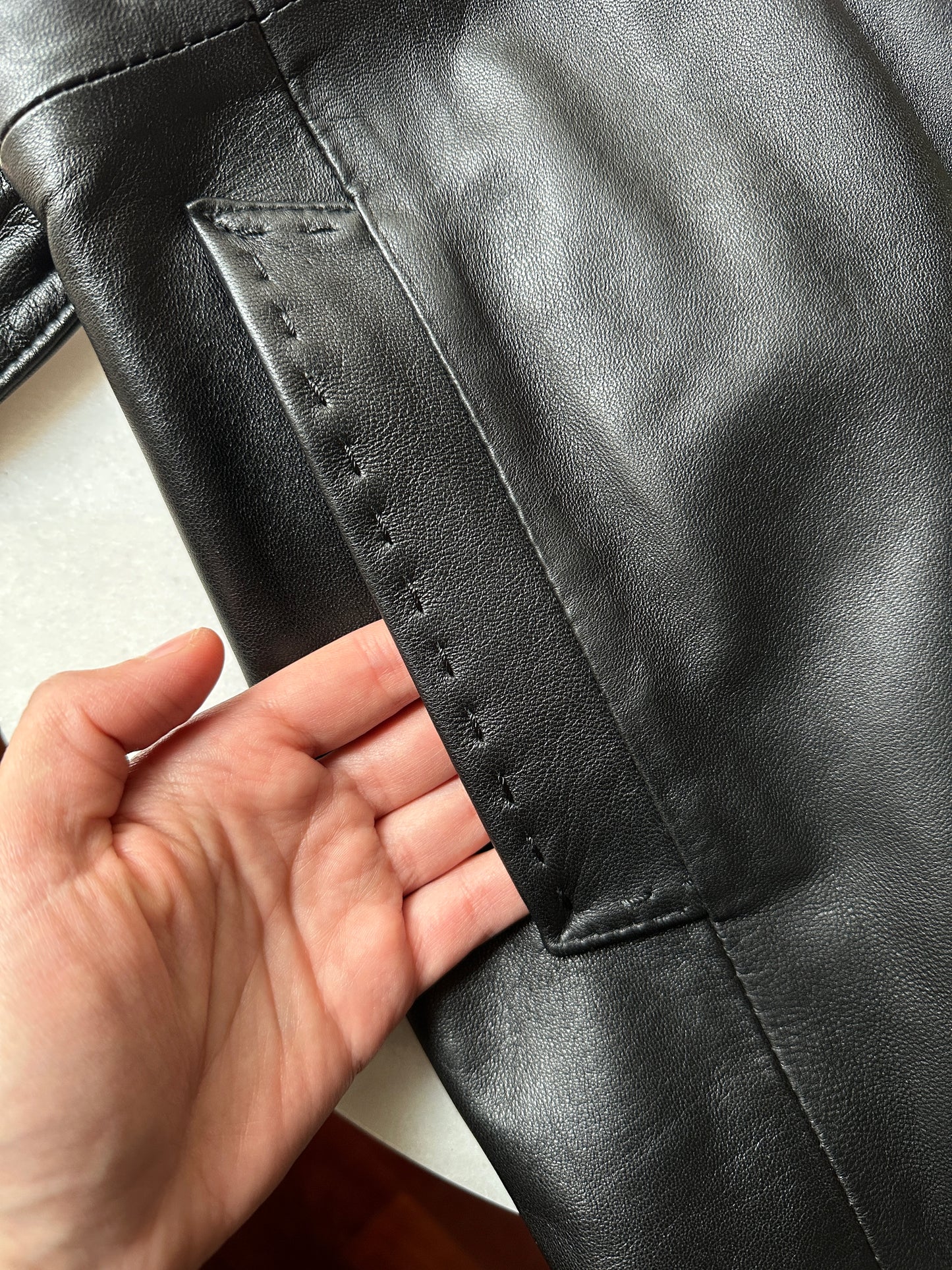 Extra-long nappa leather vintage trench coat