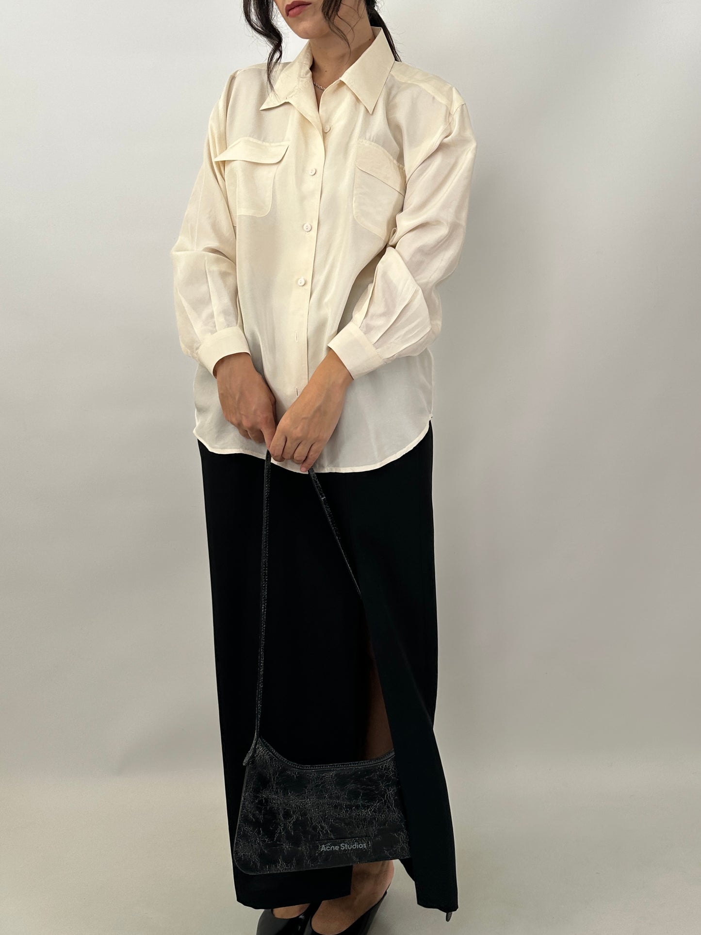 Essential pure silk shirt