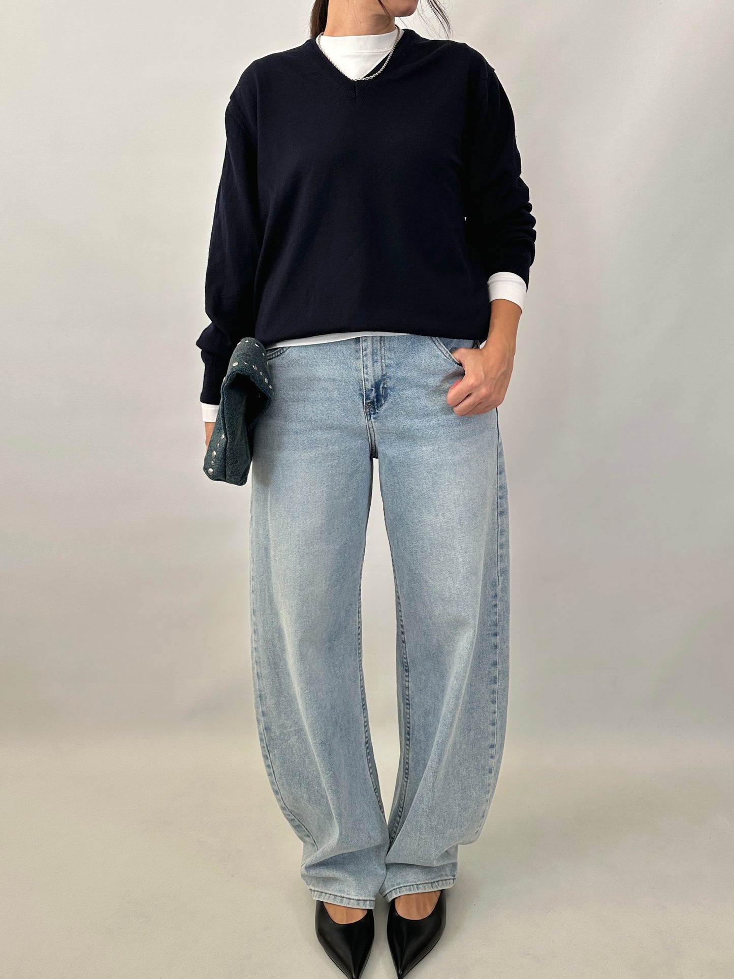 Essential soft wool blue sweater